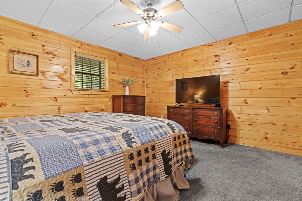 Blue Ridge, Georgia, 30513, United States, 3 Bedrooms Bedrooms, ,3 BathroomsBathrooms,Residential,For Sale,1980618