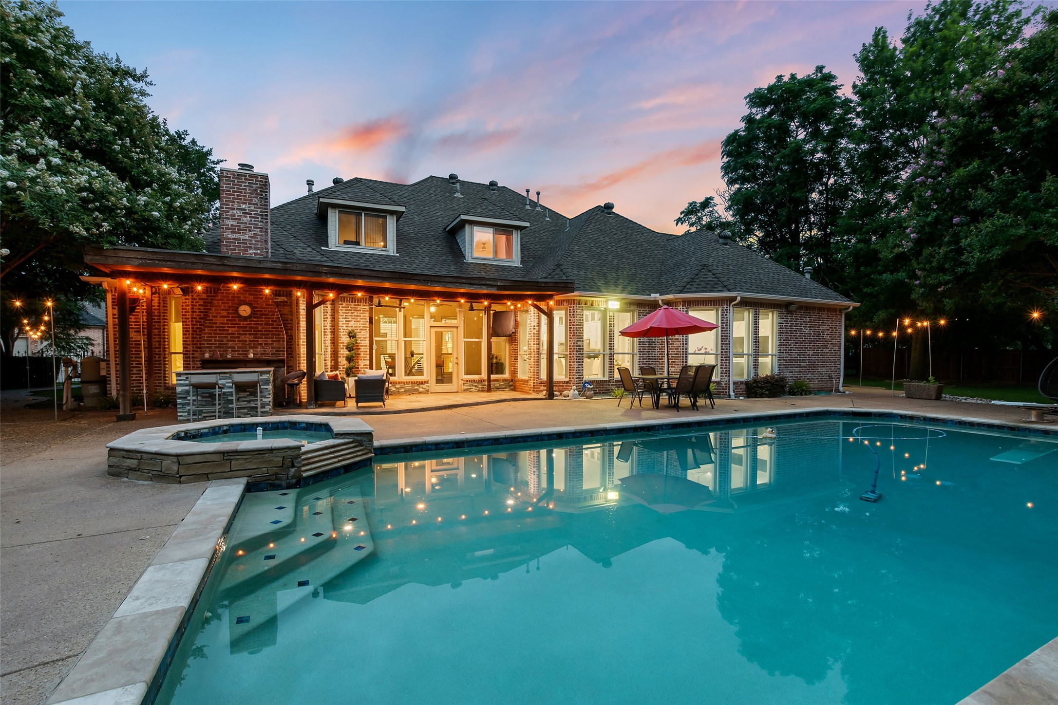 Southlake, Texas, 76092, United States, 5 Bedrooms Bedrooms, ,5 BathroomsBathrooms,Residential,For Sale,1898748