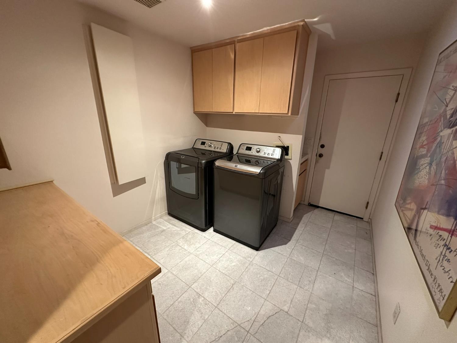 Davis, California, 95616, United States, 3 Bedrooms Bedrooms, ,3 BathroomsBathrooms,Residential,For Sale,1846726