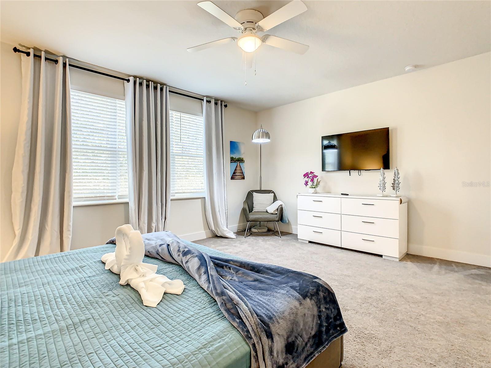 CLERMONT, Florida, 34714, United States, 3 Bedrooms Bedrooms, ,3 BathroomsBathrooms,Residential,For Sale,1981971