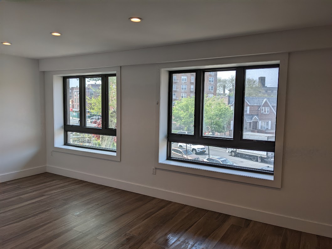 Elmhurst, New York, 11373, United States, 16 Bedrooms Bedrooms, ,Residential,For Sale,2005381