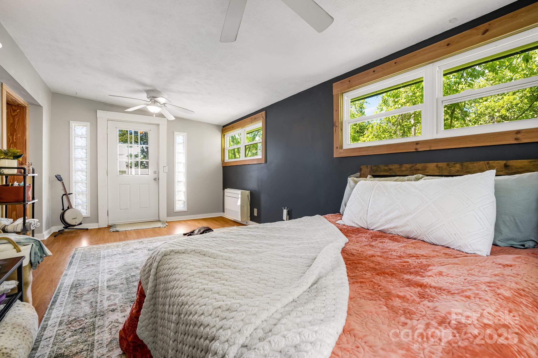 Asheville, North Carolina, 28804, United States, 4 Bedrooms Bedrooms, ,2 BathroomsBathrooms,Residential,For Sale,1977861