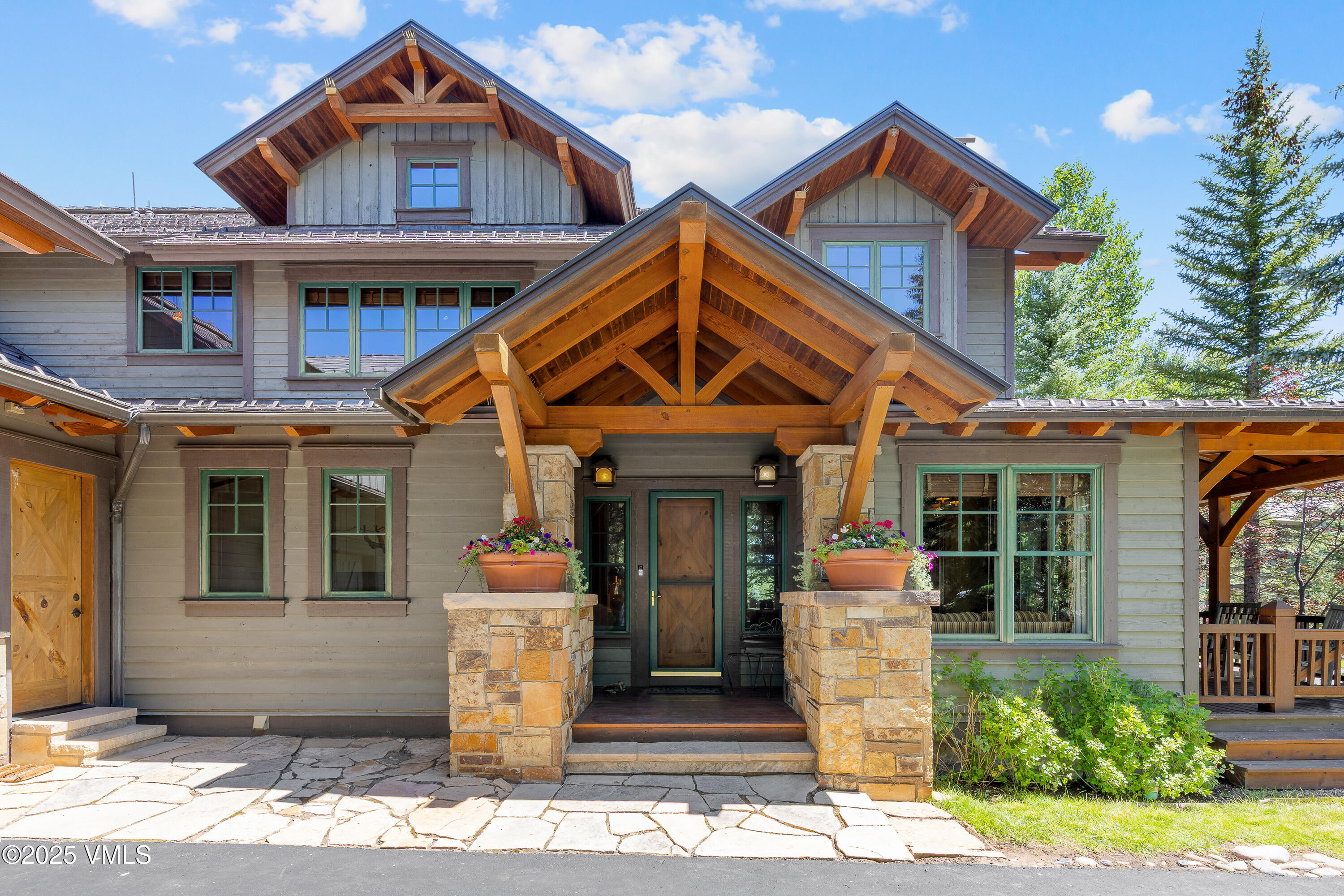 Edwards, Colorado, 81632, United States, 5 Bedrooms Bedrooms, ,6 BathroomsBathrooms,Residential,For Sale,1901108