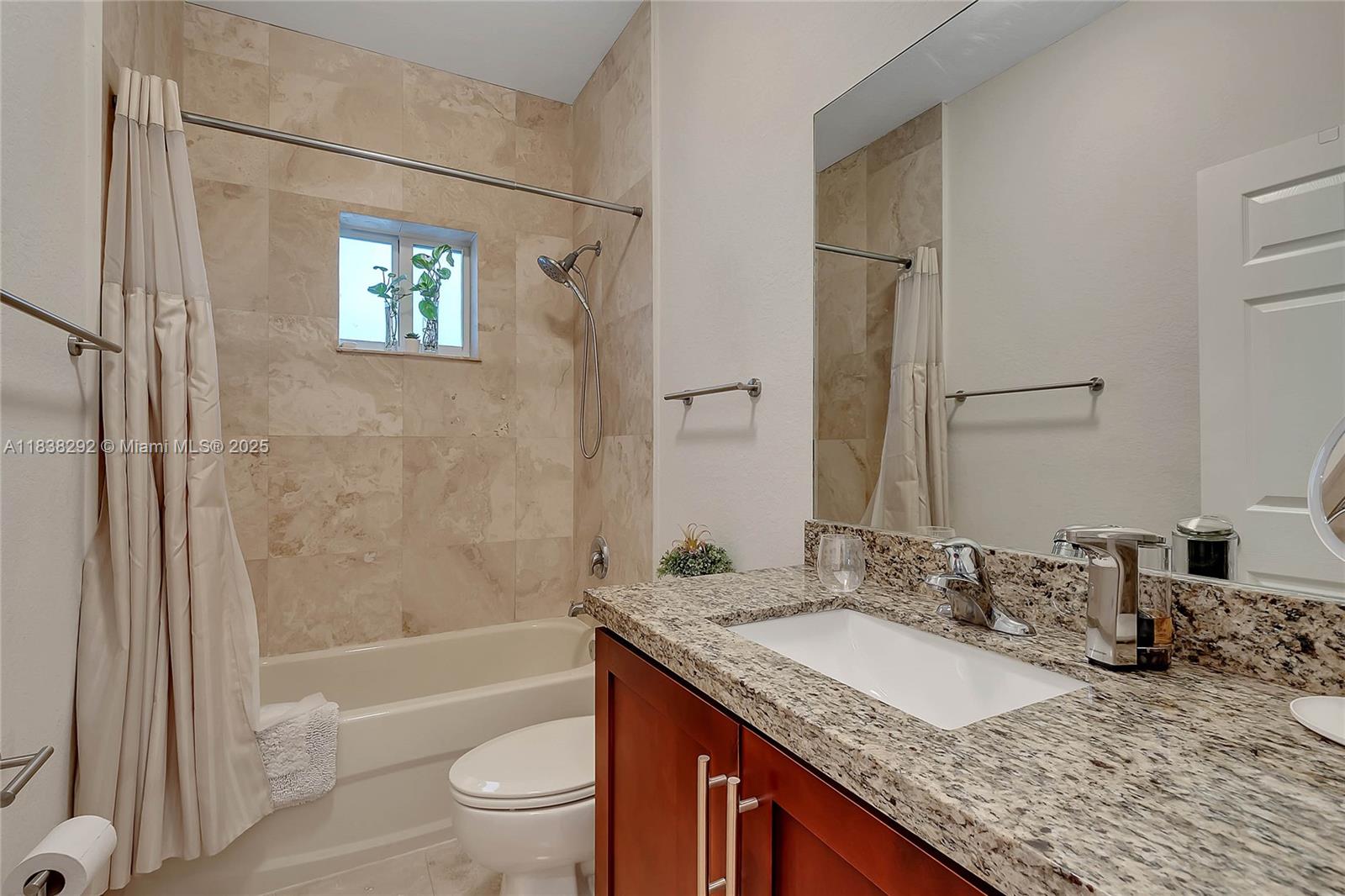 Miami, Florida, 33187, United States, 4 Bedrooms Bedrooms, ,3 BathroomsBathrooms,Residential,For Sale,1900896