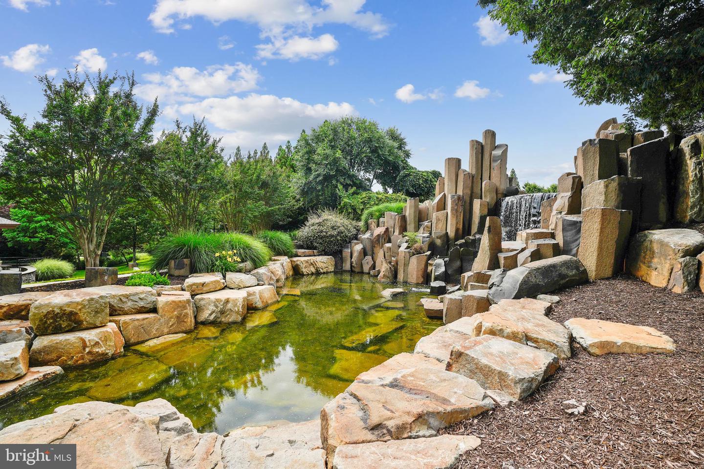 FREDERICKSBURG, Virginia, 22406, United States, 4 Bedrooms Bedrooms, ,4 BathroomsBathrooms,Residential,For Sale,1988261