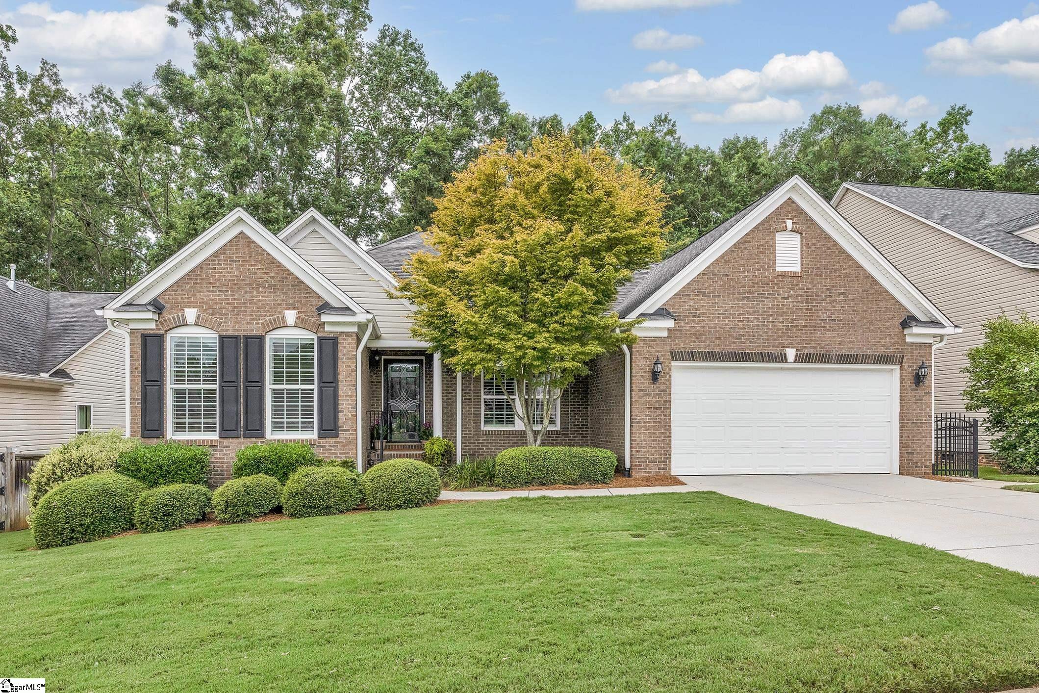 Simpsonville, South Carolina, 29681, United States, 4 Bedrooms Bedrooms, ,3 BathroomsBathrooms,Residential,For Sale,1906304