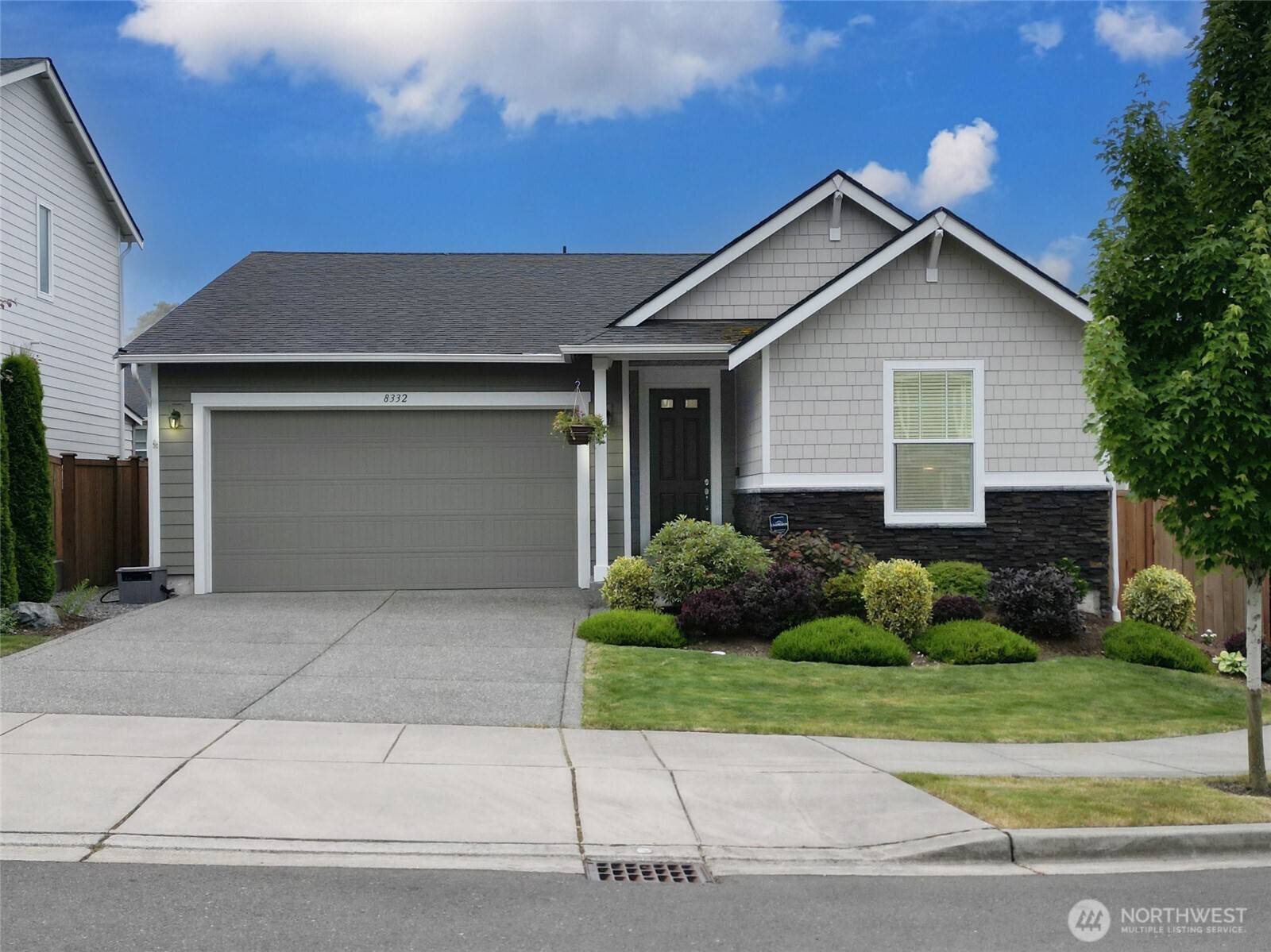 Marysville, Washington, 98270, United States, 2 Bedrooms Bedrooms, ,1 BathroomBathrooms,Residential,For Sale,1915201