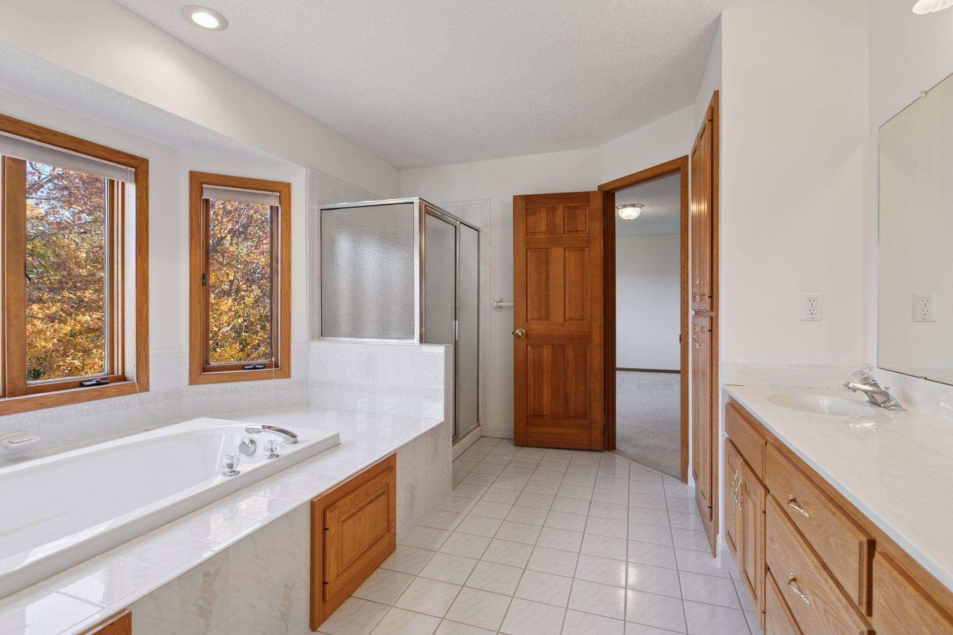 Maple Grove, Minnesota, 55311, United States, 4 Bedrooms Bedrooms, ,3 BathroomsBathrooms,Residential,For Sale,1970714