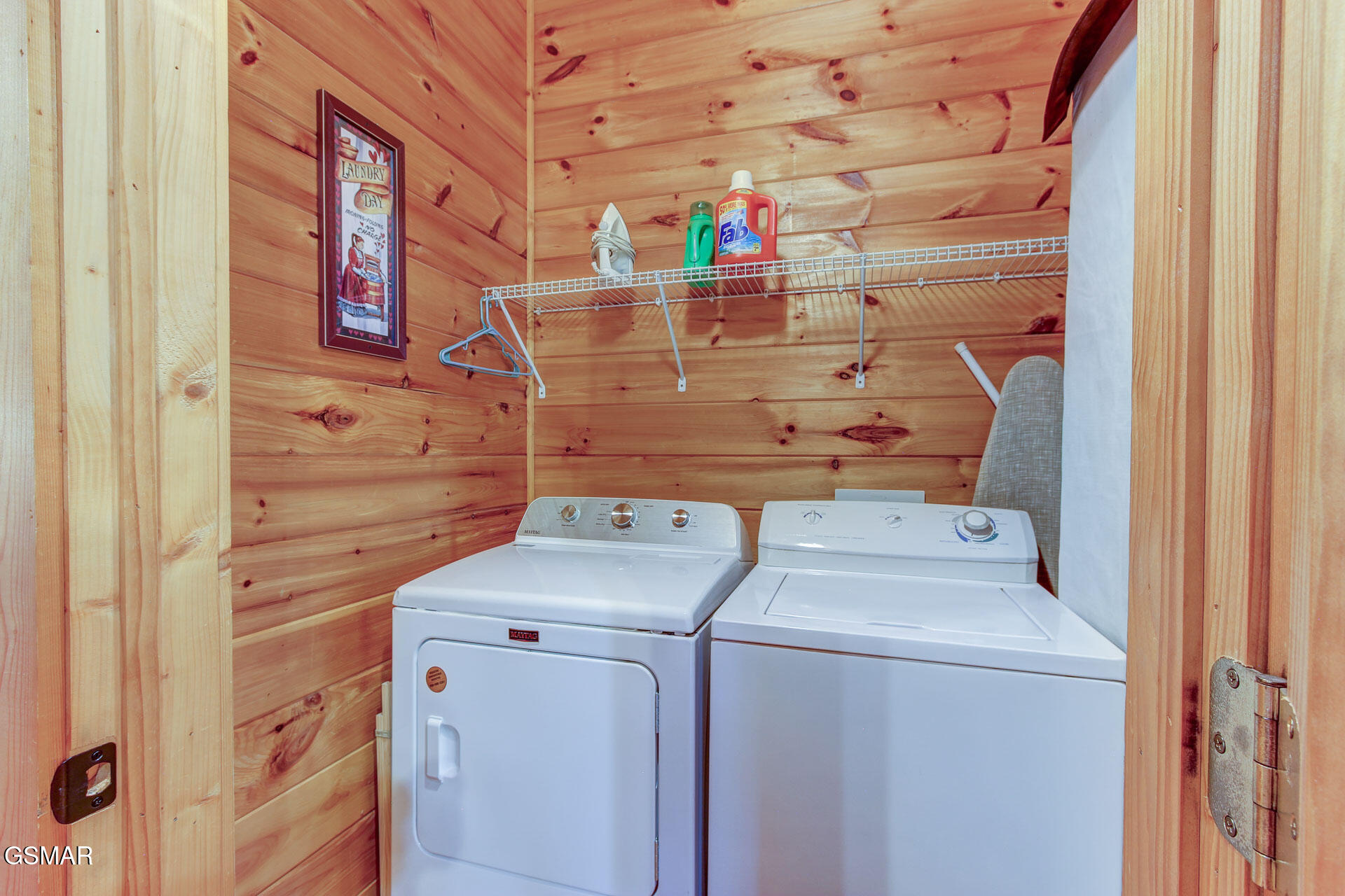 Sevierville, Tennessee, 37876, United States, 2 Bedrooms Bedrooms, ,2 BathroomsBathrooms,Residential,For Sale,1873057