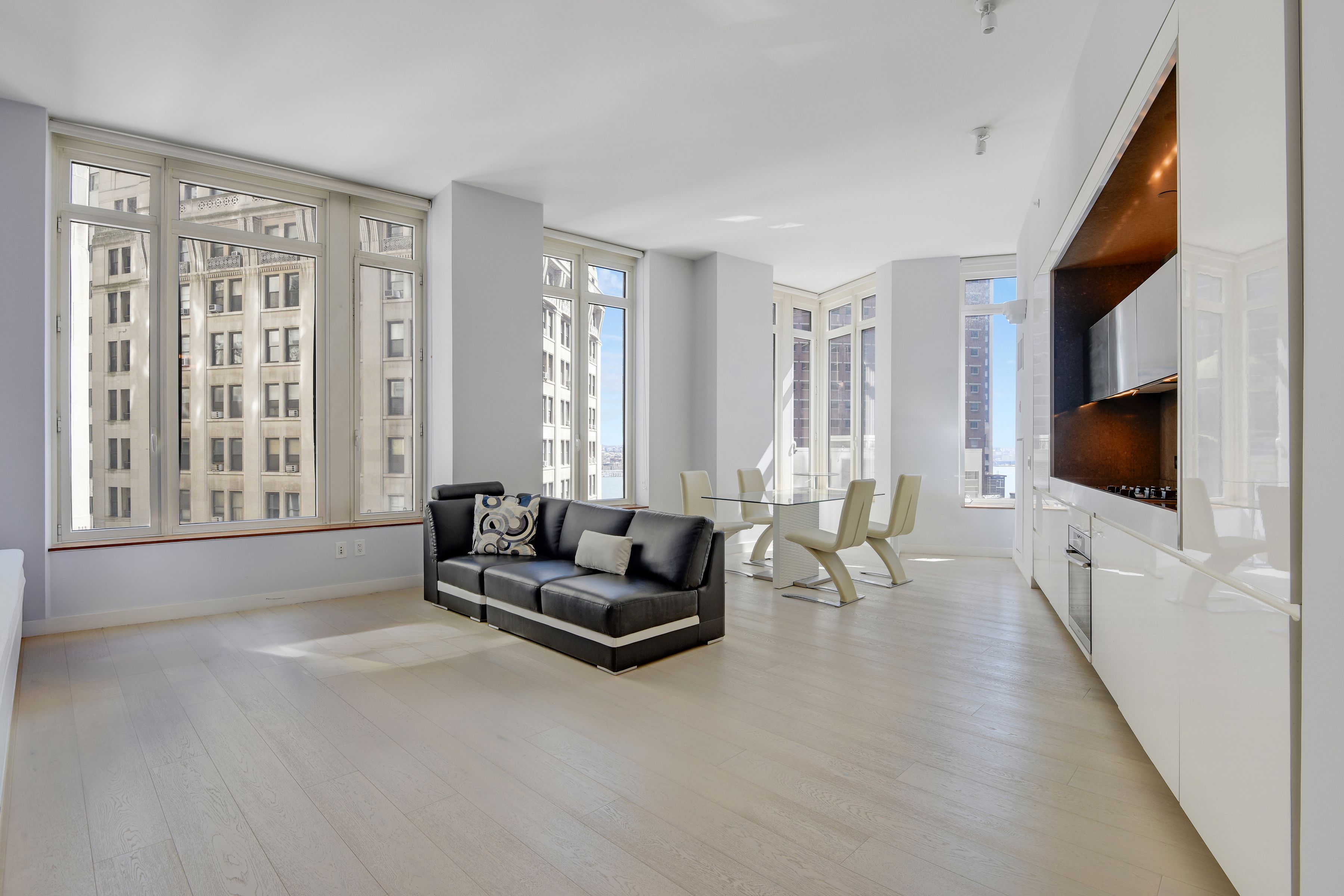  15 William Street 17E - 物件實景