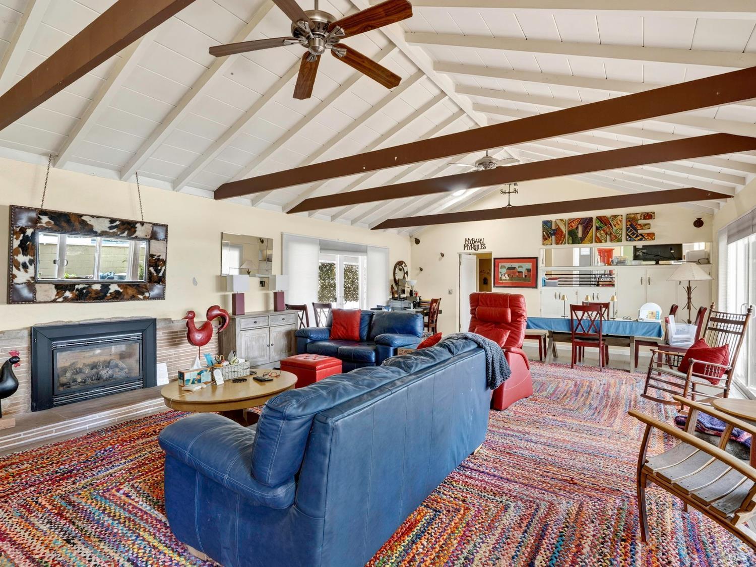 St. Helena, California, 94574, United States, 2 Bedrooms Bedrooms, ,2 BathroomsBathrooms,Residential,For Sale,1932187