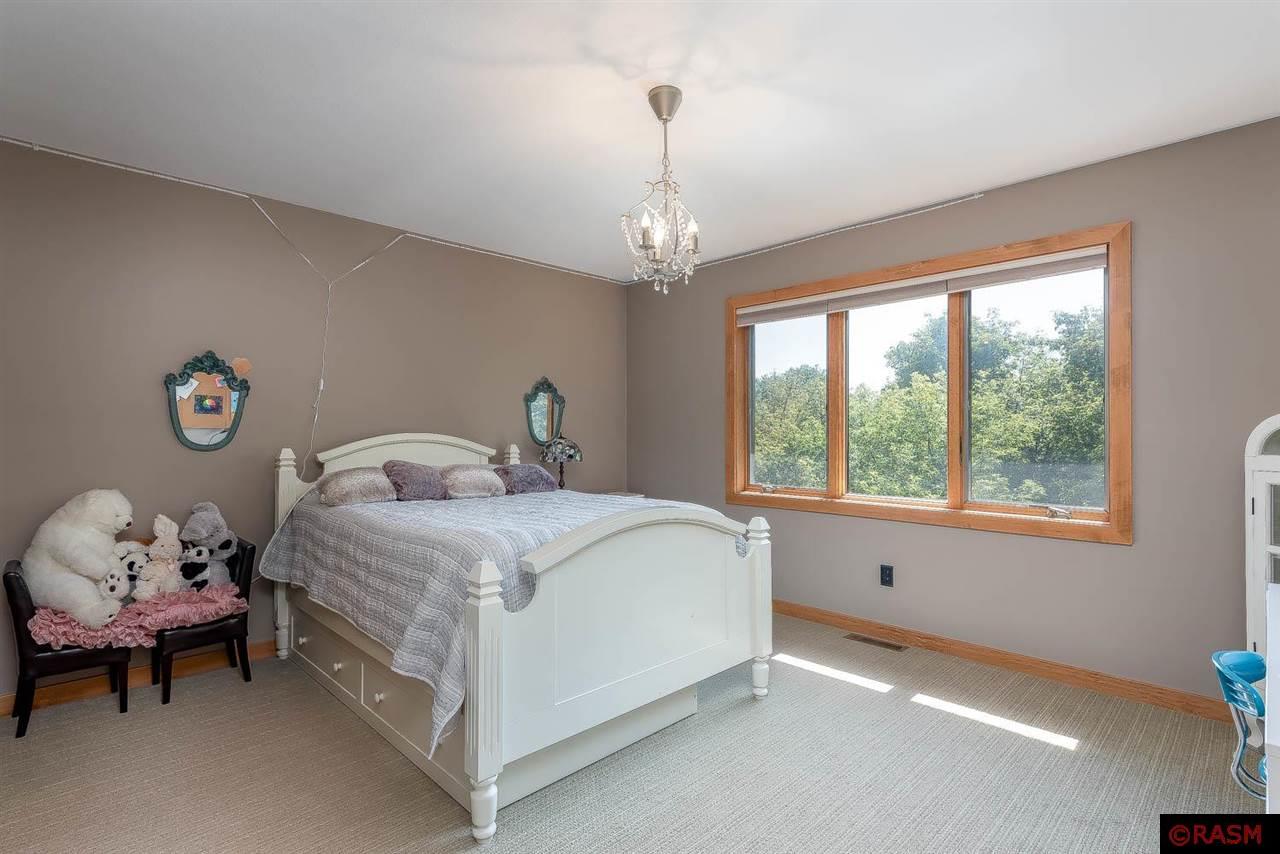 Mankato, Minnesota, 56001, United States, 5 Bedrooms Bedrooms, ,3 BathroomsBathrooms,Residential,For Sale,1976470