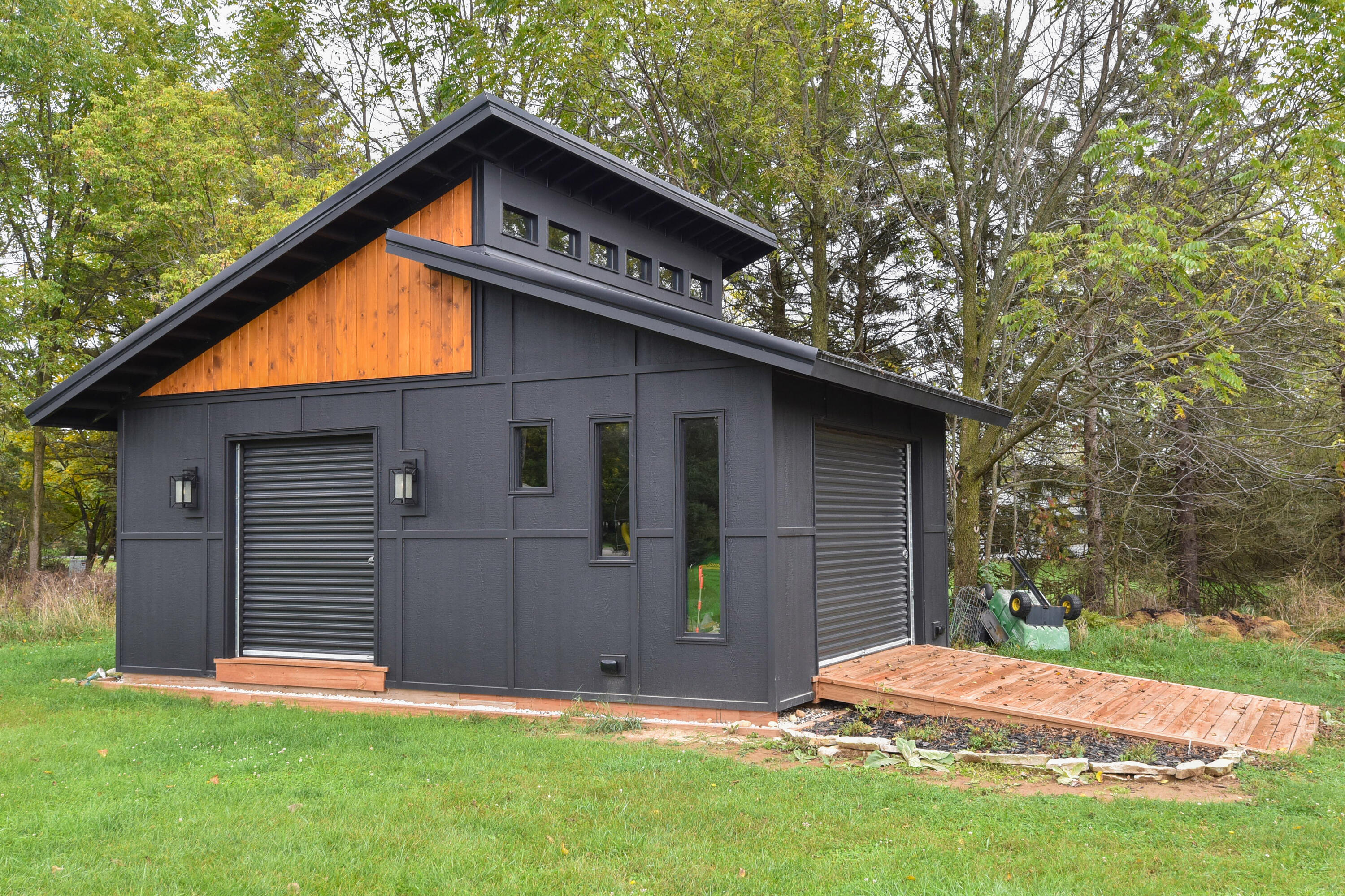 Merton, Wisconsin, 53066, United States, 4 Bedrooms Bedrooms, ,3 BathroomsBathrooms,Residential,For Sale,1987877