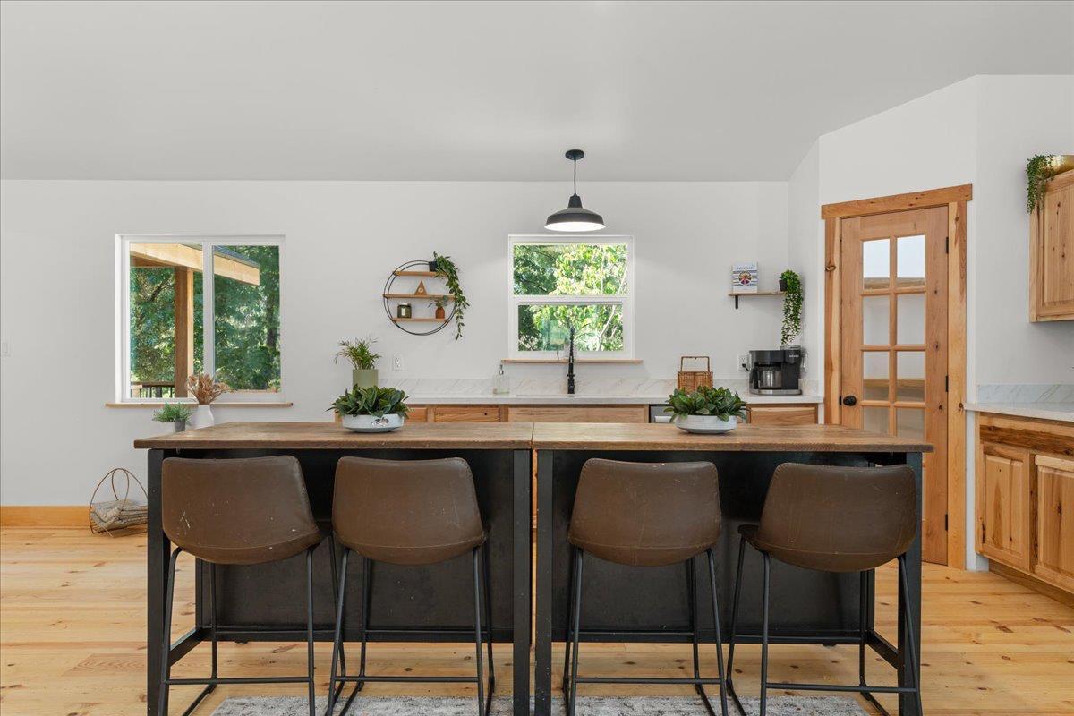 Nevada City, California, 95959, United States, 4 Bedrooms Bedrooms, ,2 BathroomsBathrooms,Residential,For Sale,1916710