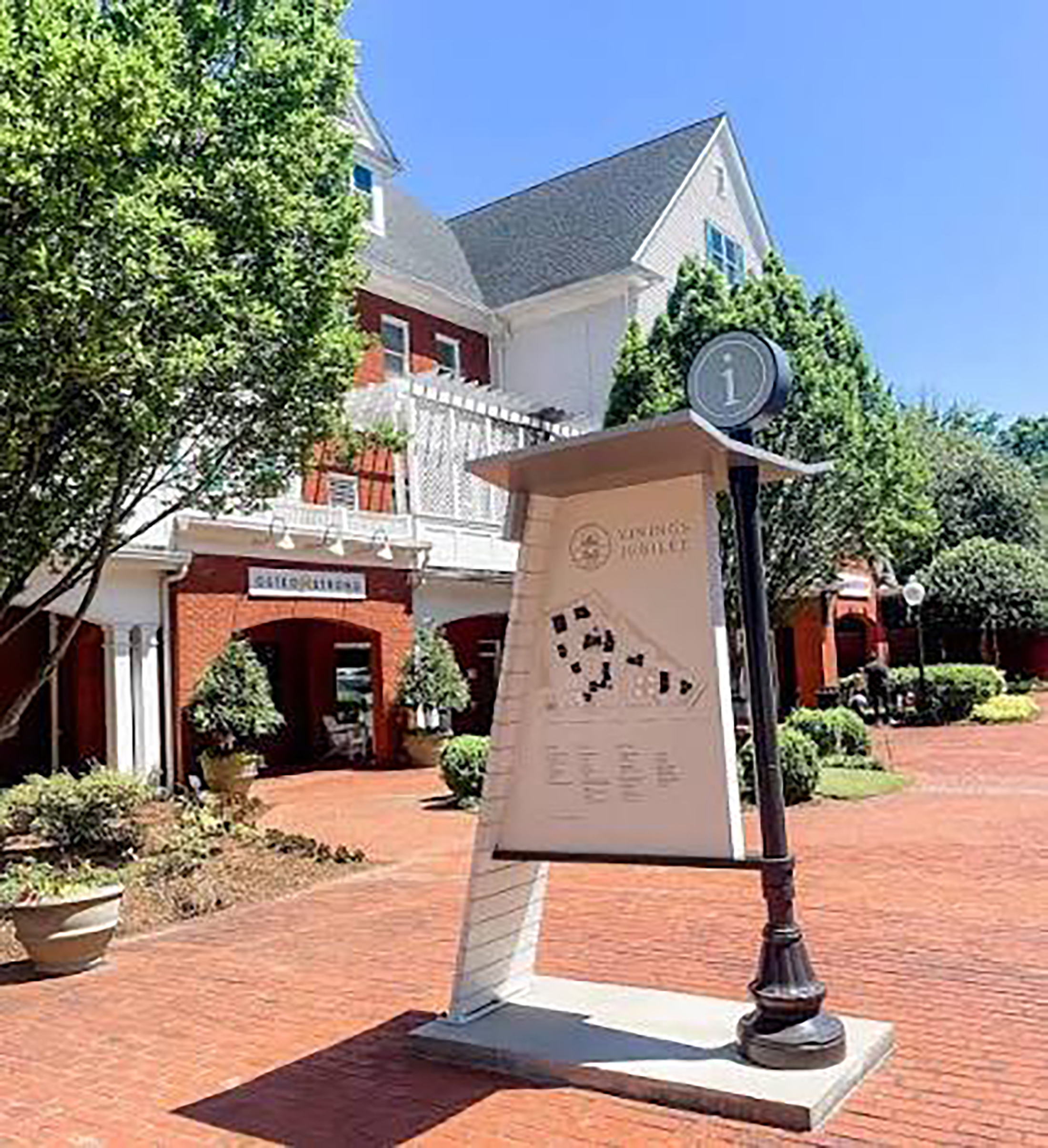  Located in the Gated Essex House Community in Historic Vinings - 物件實景