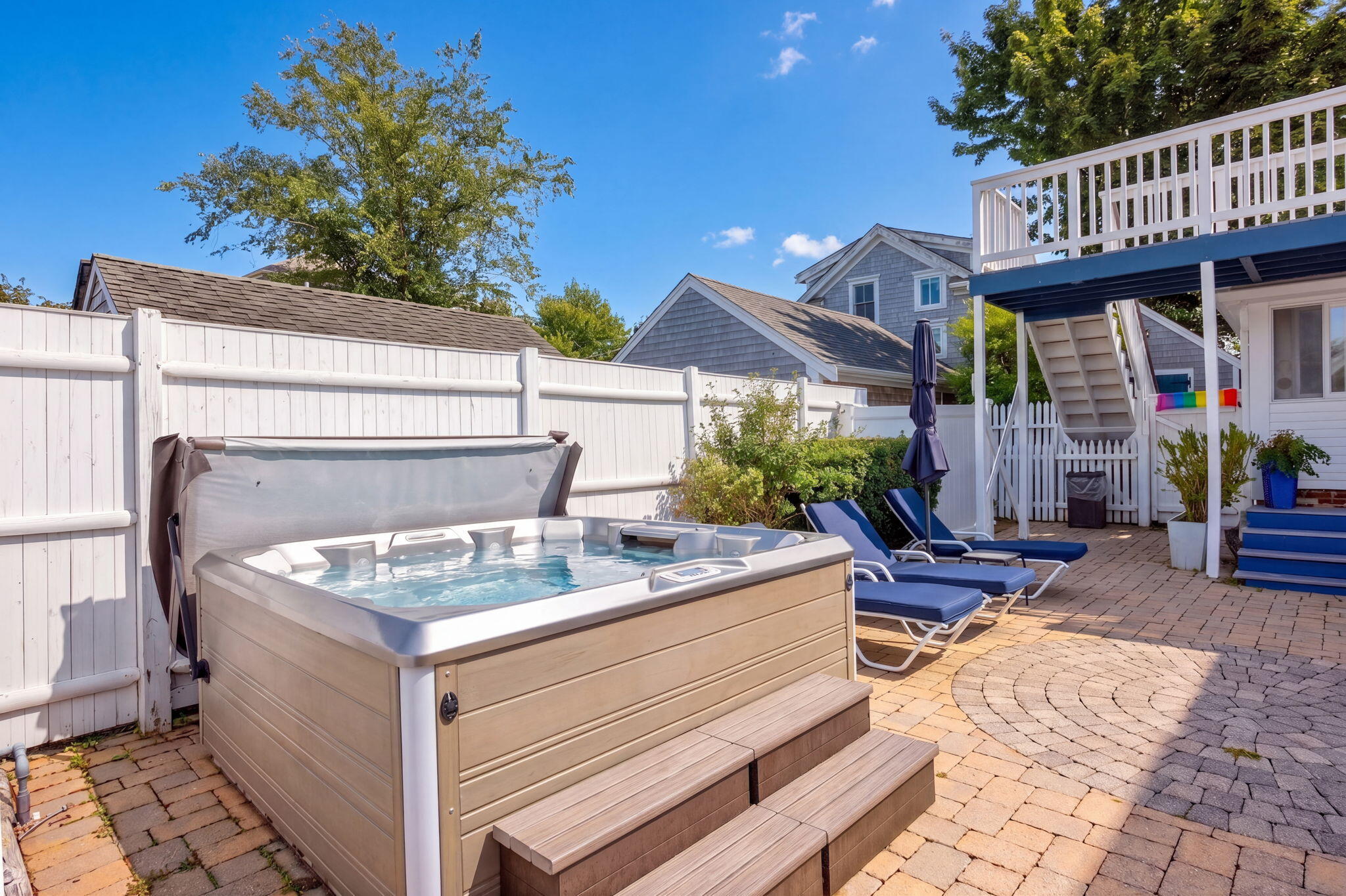  West End Living with a Pool, Hot Tub & Deeded Parking - 物件實景