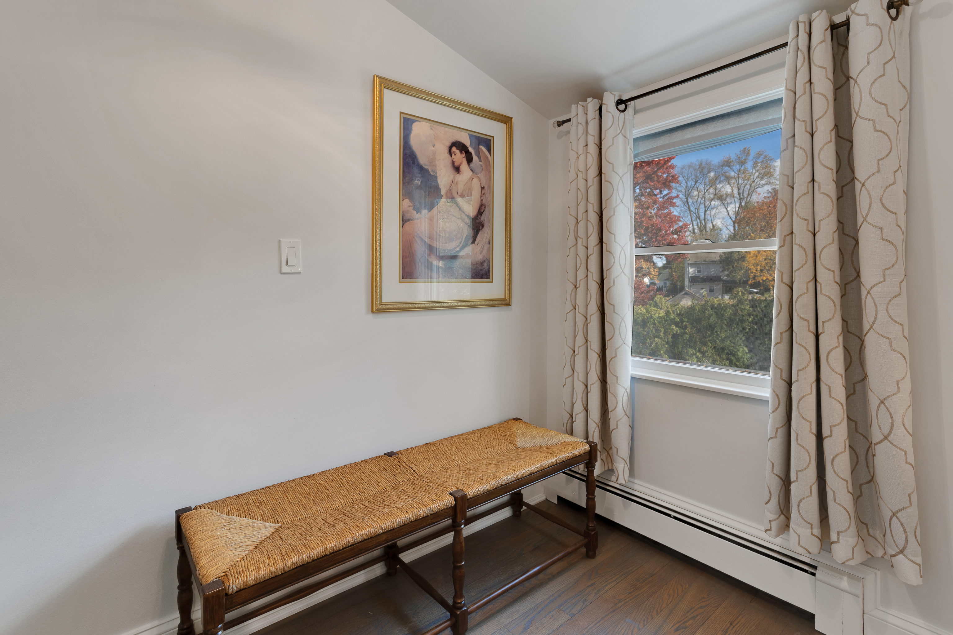 Stamford, Connecticut, 06905, United States, 2 Bedrooms Bedrooms, ,3 BathroomsBathrooms,Residential,For Sale,1987765