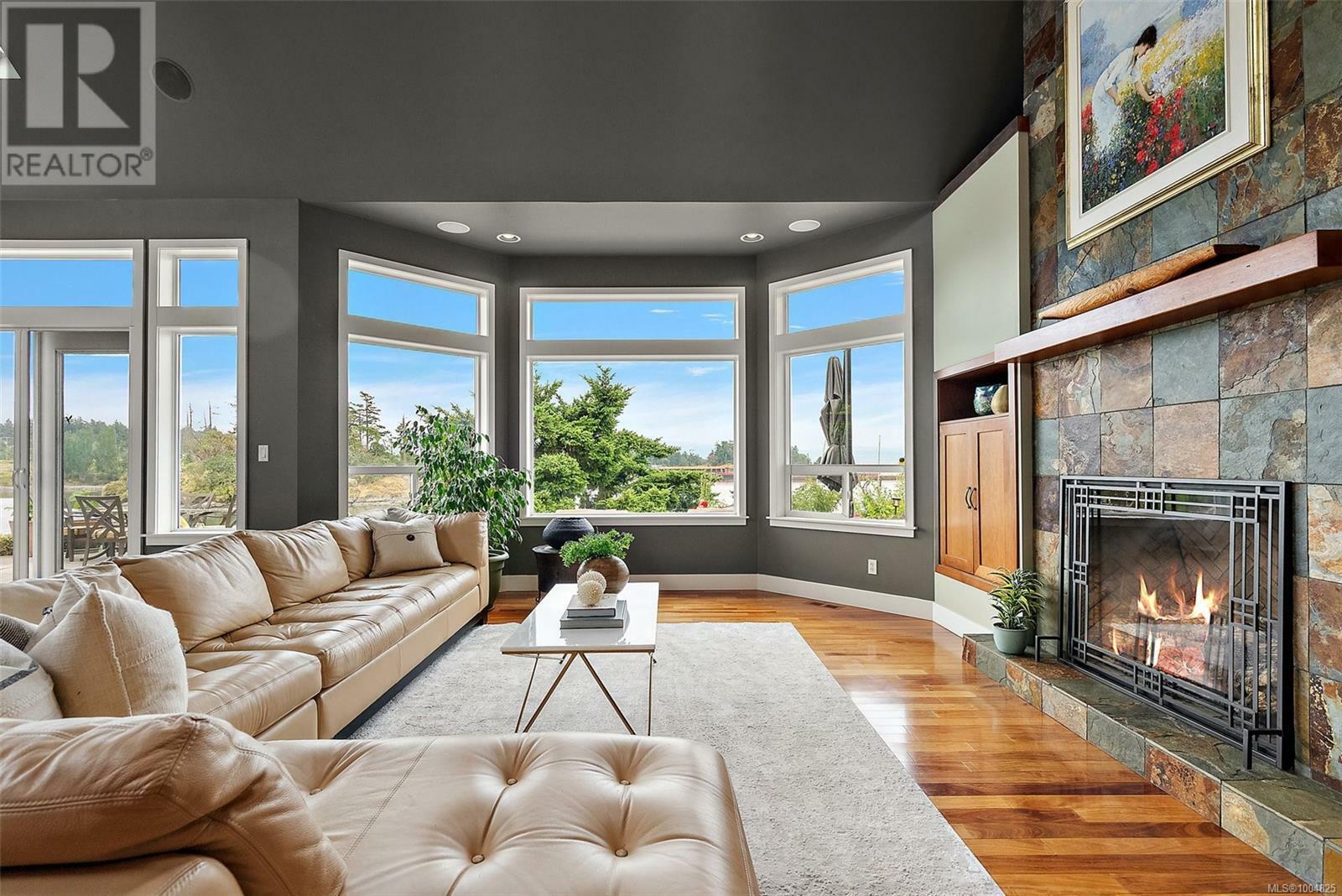 VIEW ROYAL, British Columbia, V9B 1A6, CA, 3 Bedrooms Bedrooms, ,5 BathroomsBathrooms,Residential,For Sale,1883403