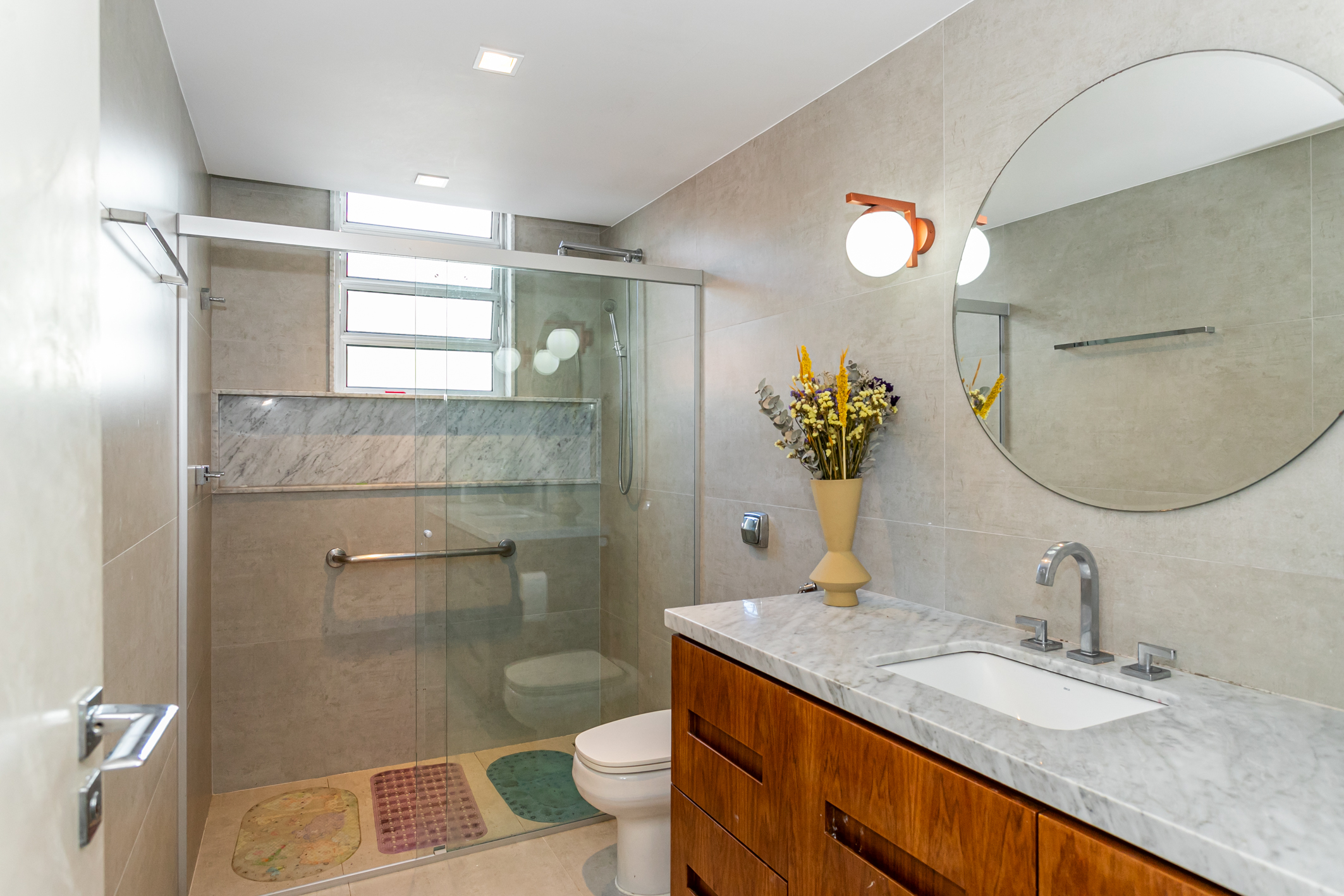  Bright and airy apartment in a highly desirable location - 物件實景
