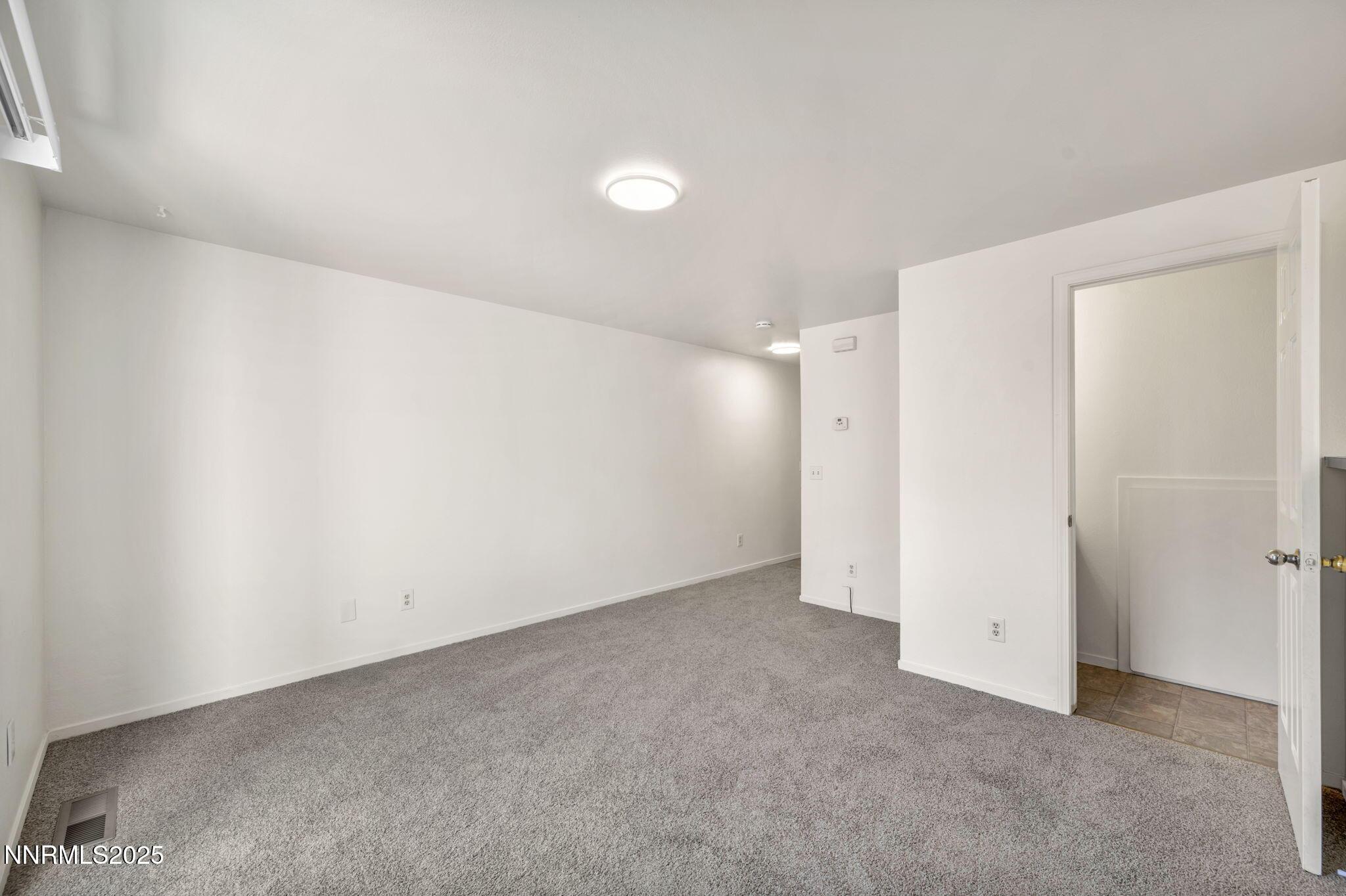 Carson City, Nevada, 89701, United States, ,Residential,For Sale,1826938