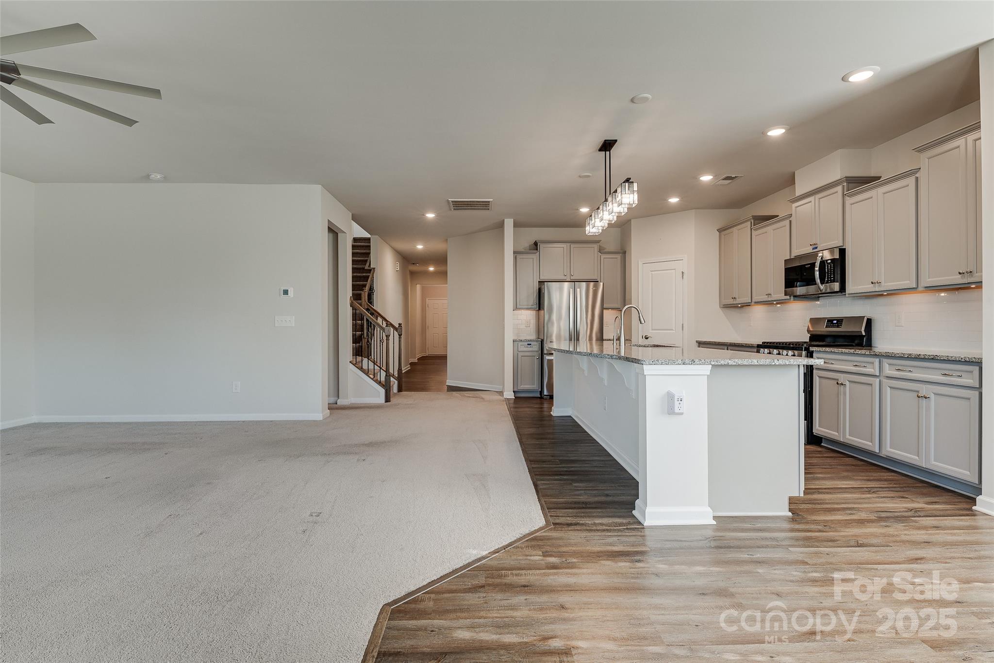 Charlotte, North Carolina, 28273, United States, 4 Bedrooms Bedrooms, ,3 BathroomsBathrooms,Residential,For Sale,1988941