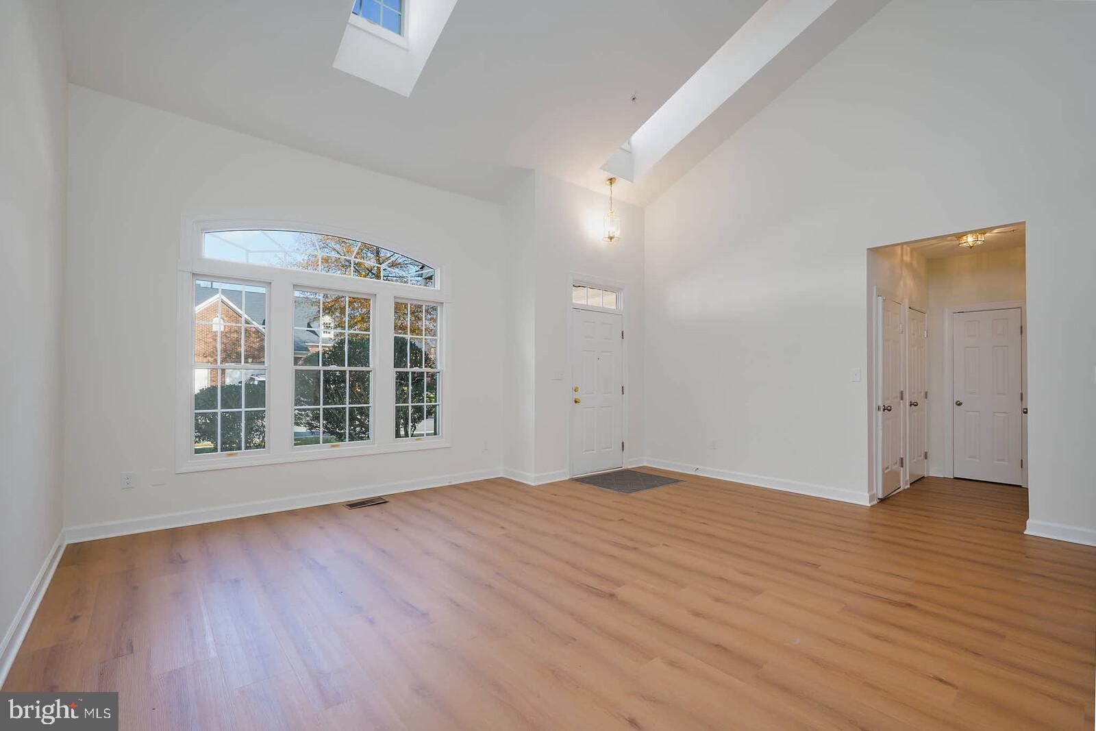 Edgewater, Maryland, 21037, United States, 3 Bedrooms Bedrooms, ,3 BathroomsBathrooms,Residential,For Sale,1998056