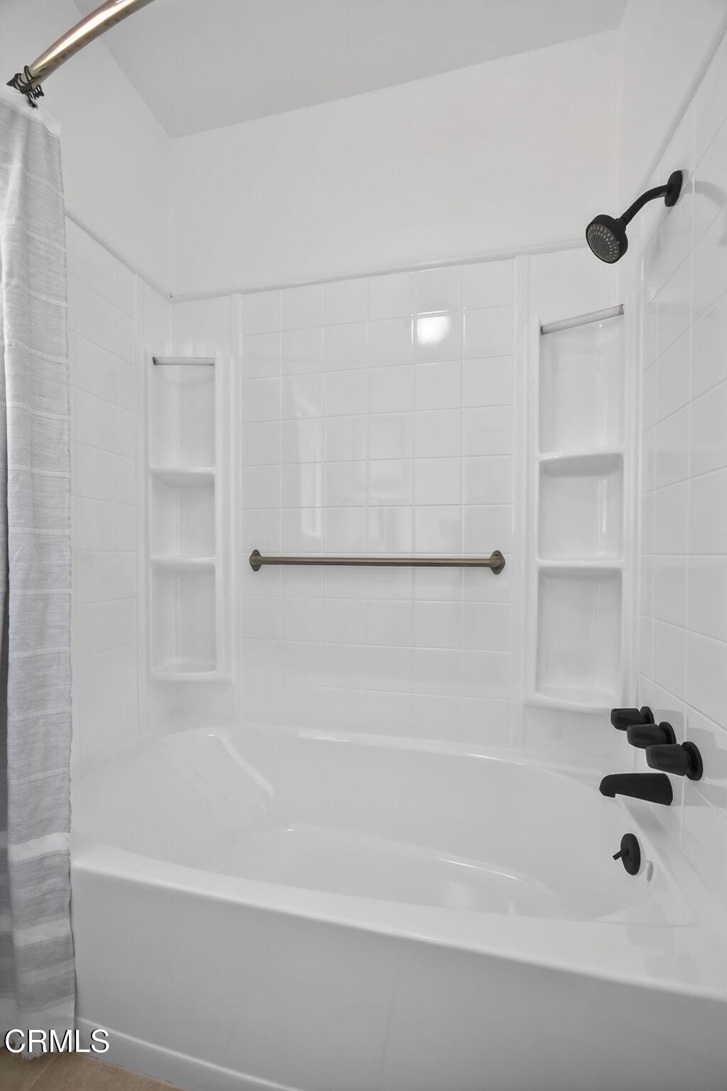 Ojai, California, 93023, United States, 4 Bedrooms Bedrooms, ,3 BathroomsBathrooms,Residential,For Sale,1989164