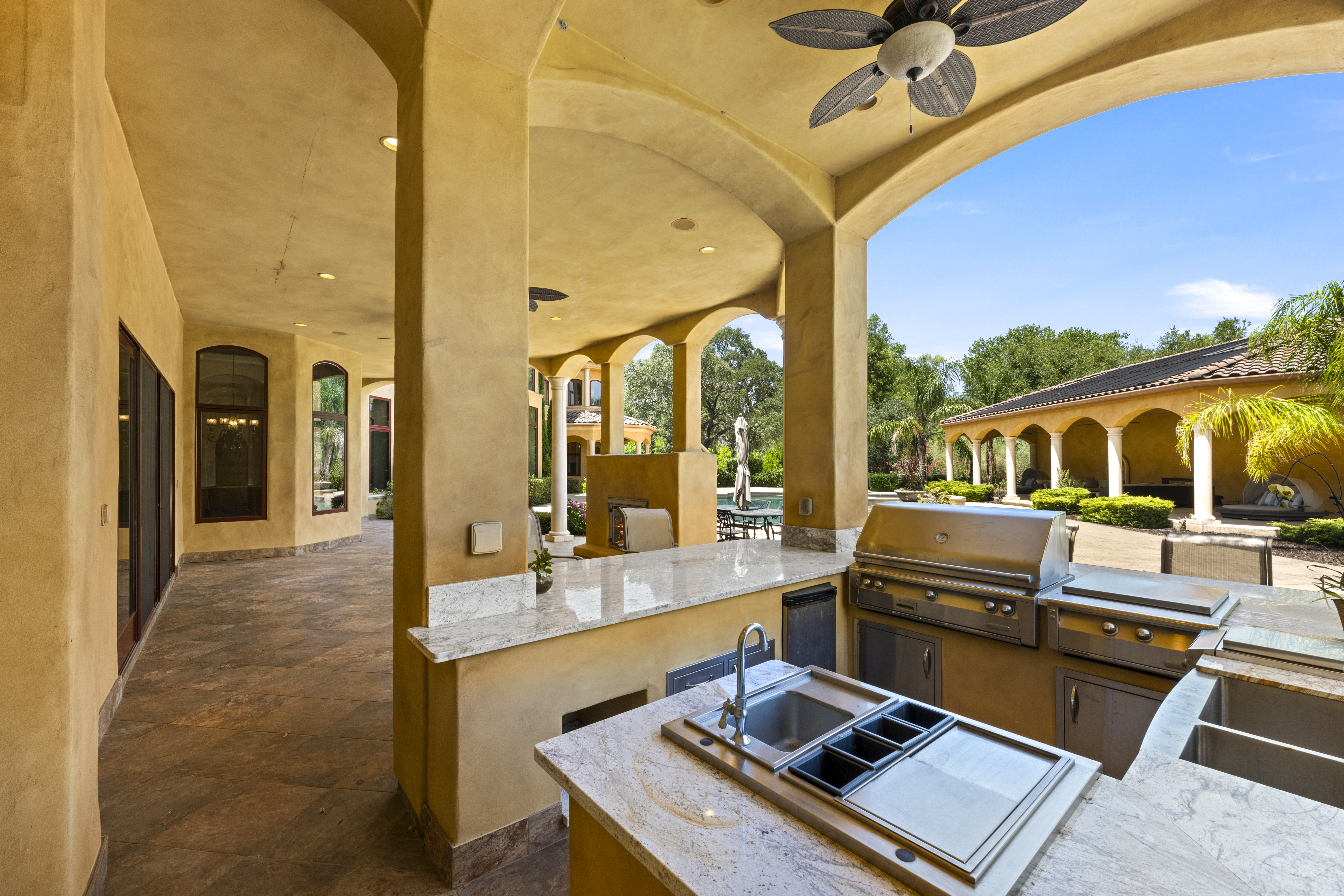  9220 Tuscany Oaks Court, Granite Bay, CA 95746 - 物件實景