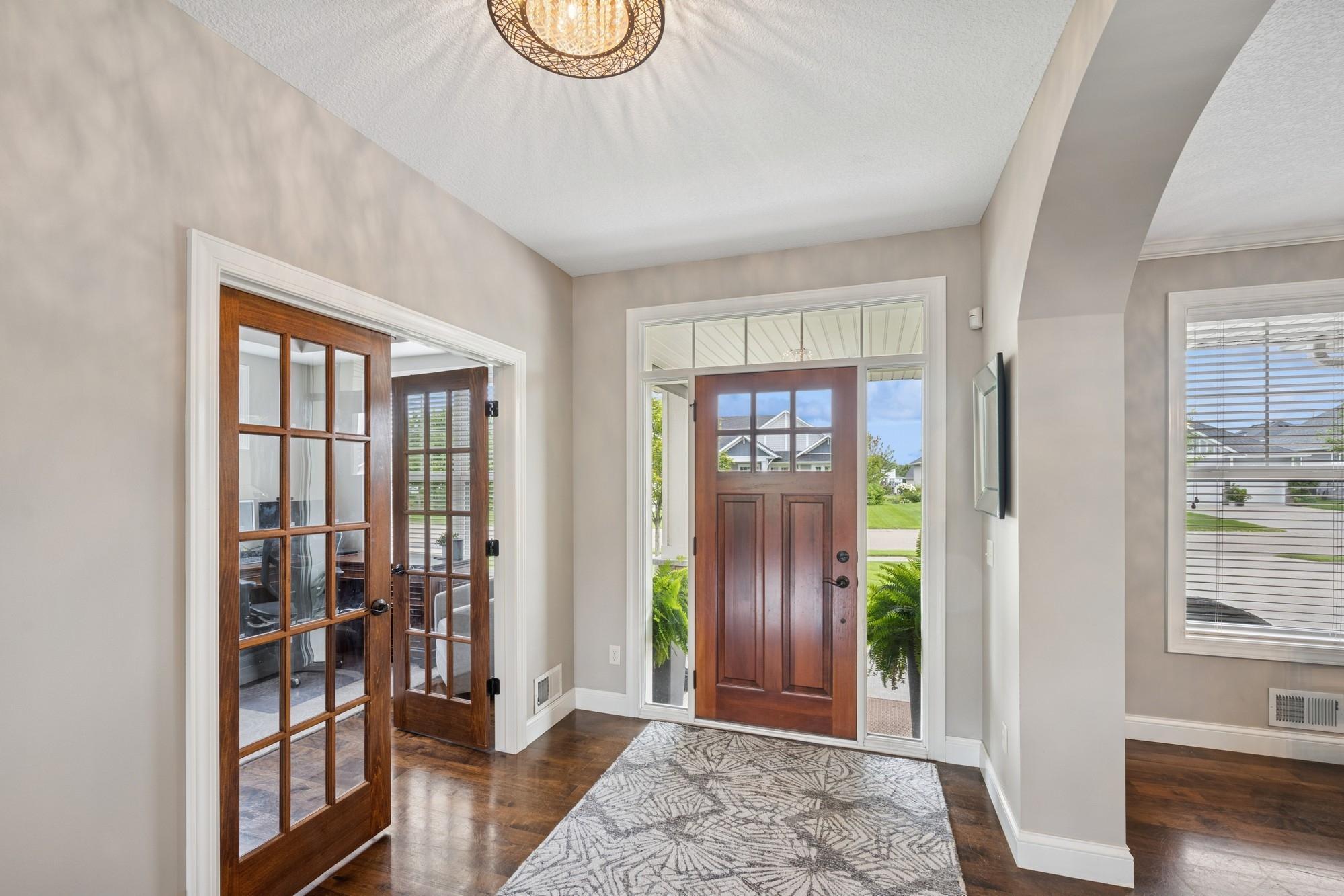 Brooklyn Park, Minnesota, 55445, United States, 5 Bedrooms Bedrooms, ,3 BathroomsBathrooms,Residential,For Sale,1991127