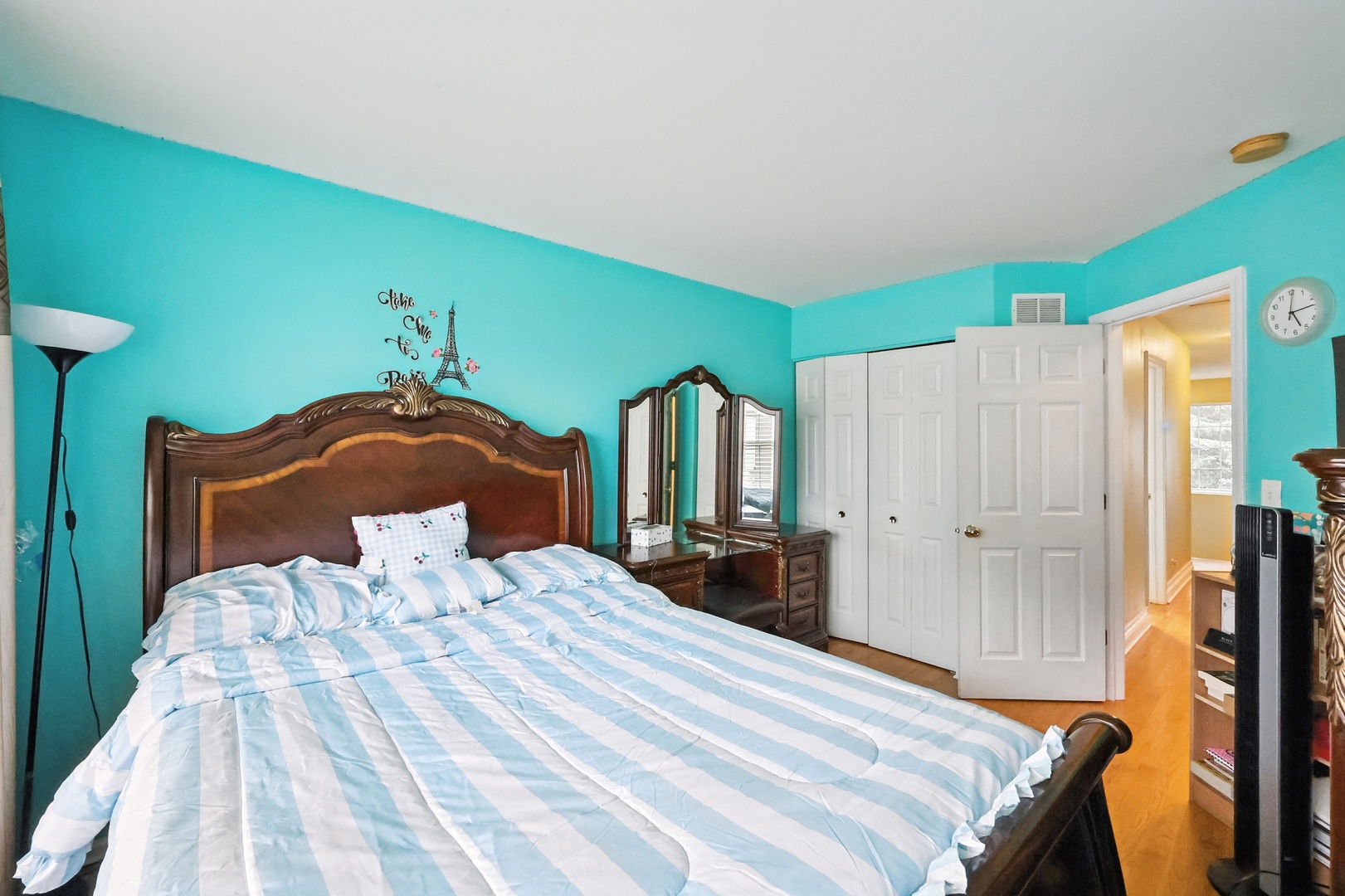 Vernon Hills, Illinois, 60061, United States, 4 Bedrooms Bedrooms, ,4 BathroomsBathrooms,Residential,For Sale,1924682