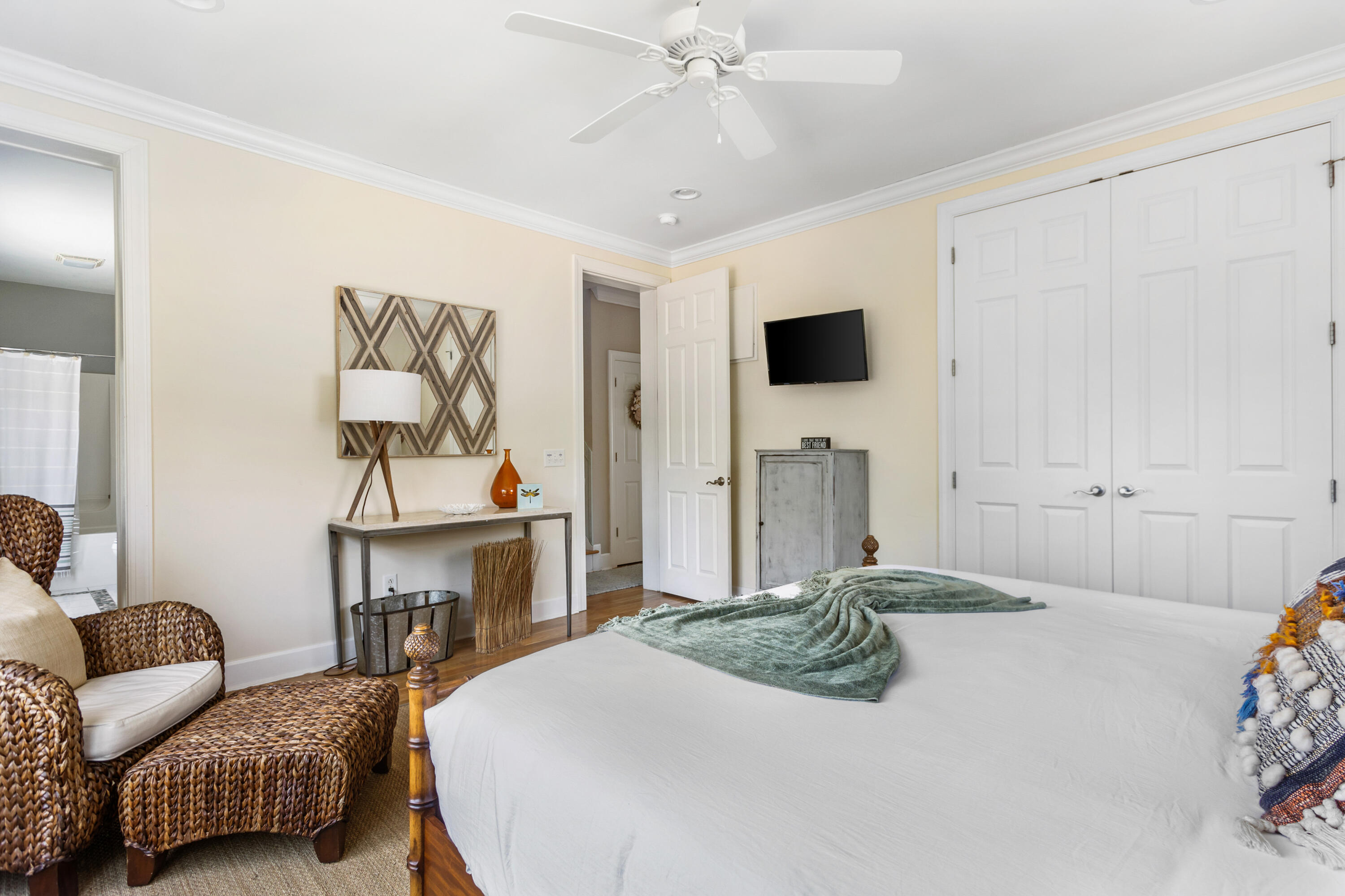 Folly Beach, South Carolina, 29439, United States, 5 Bedrooms Bedrooms, ,5 BathroomsBathrooms,Residential,For Sale,1998700