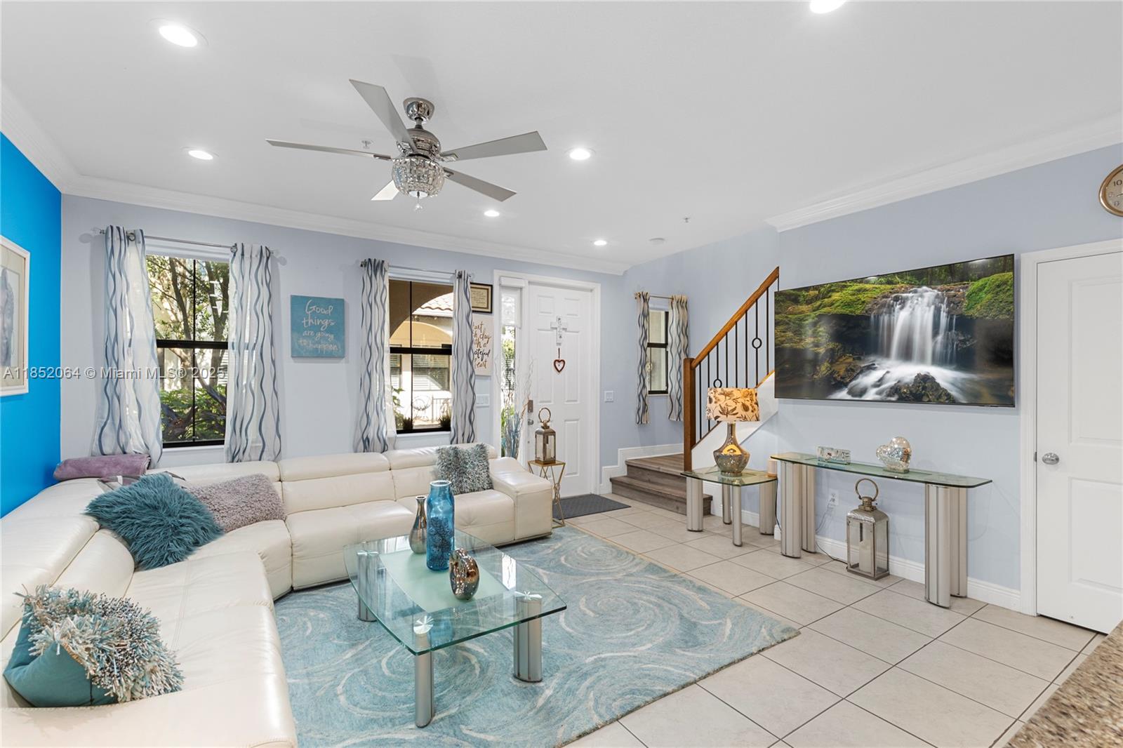 Sunrise, Florida, 33323, United States, 3 Bedrooms Bedrooms, ,3 BathroomsBathrooms,Residential,For Sale,1908528