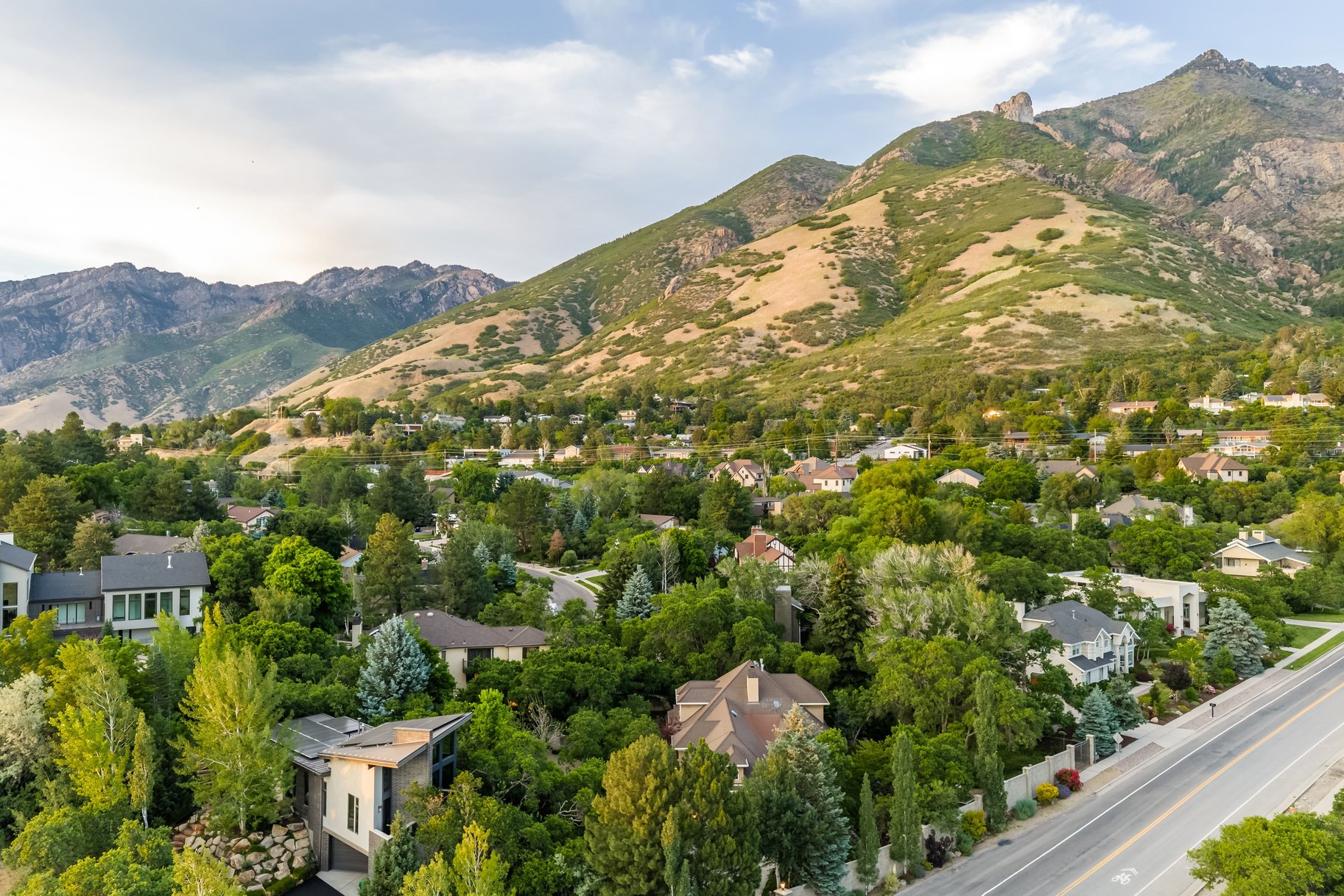  Private Gated Cottonwood Heights Retreat With Seasonal Stream & Mountain views - 物件實景
