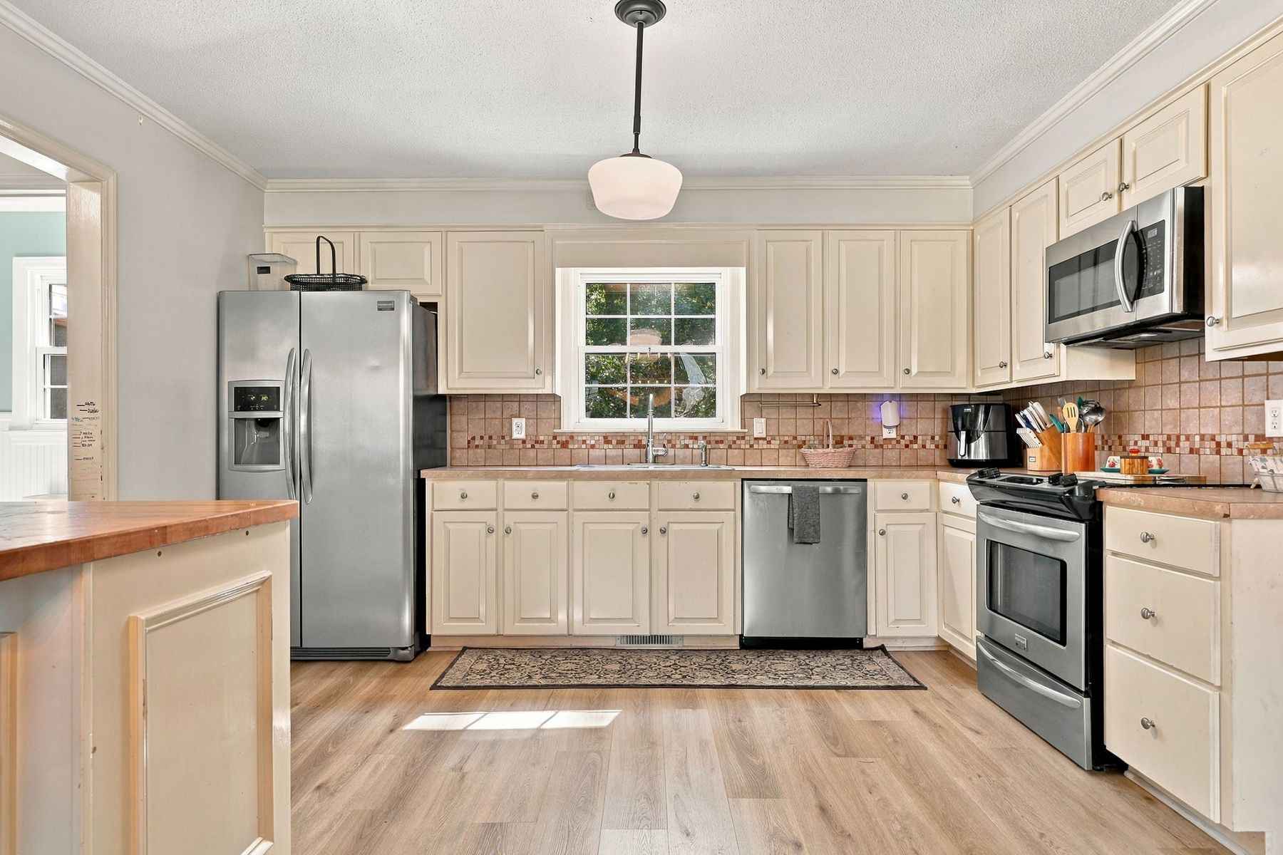  202 Holyoke Drive, Washington, NC 27889 - 物件實景