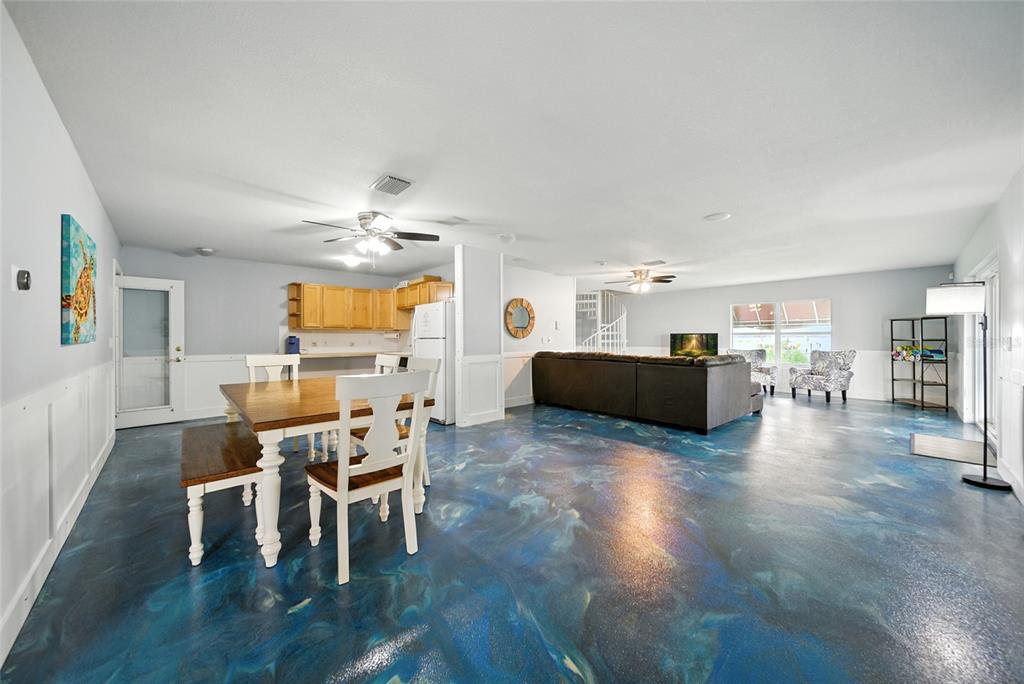 Crystal River, Florida, 34429, United States, 4 Bedrooms Bedrooms, ,3 BathroomsBathrooms,Residential,For Sale,1978566