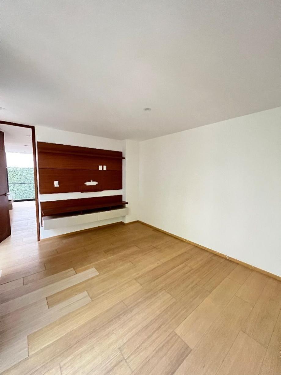 Miguel Hidalgo, Ciudad de México, 11540, Mexico, 2 Bedrooms Bedrooms, ,2 BathroomsBathrooms,Residential,For Sale,1971317