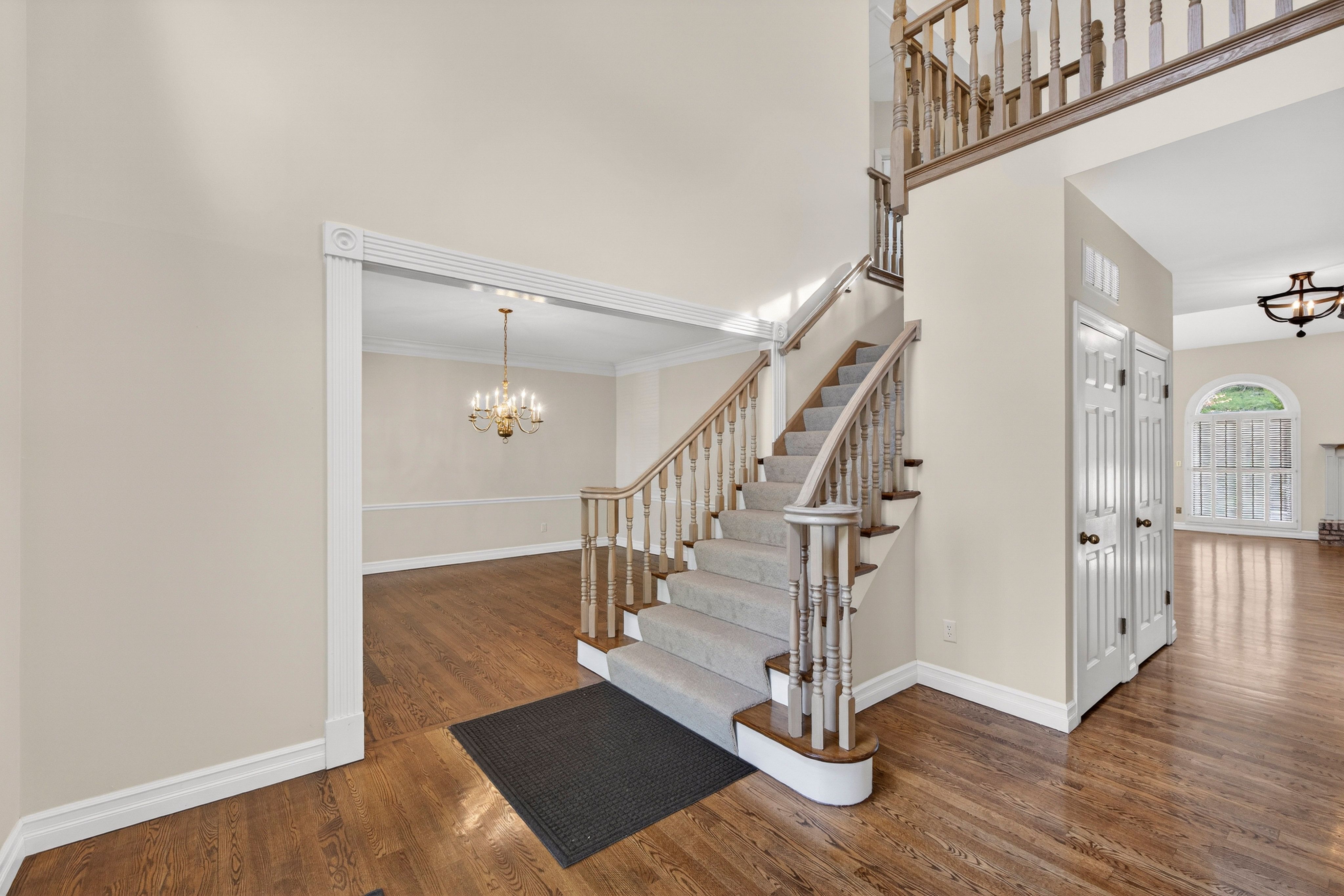  Tucked within the serene, tree-lined enclave of The Forest Subdivision - 物件實景