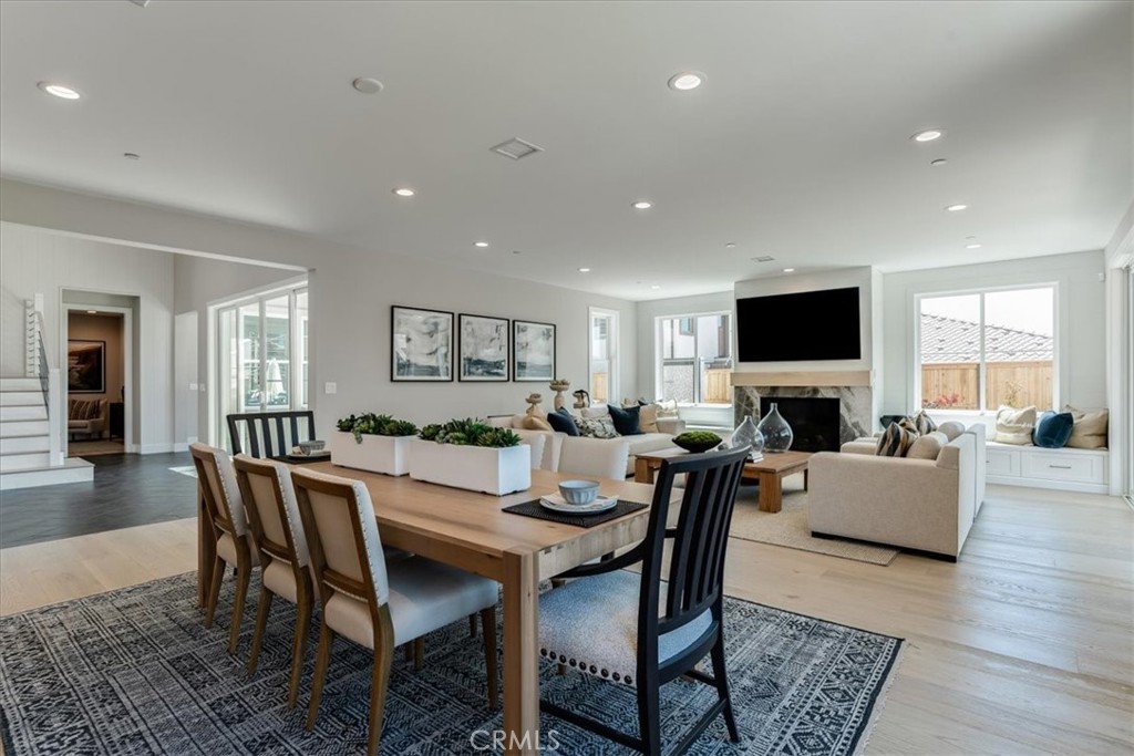 San Luis Obispo, California, 93401, United States, 5 Bedrooms Bedrooms, ,6 BathroomsBathrooms,Residential,For Sale,2001522