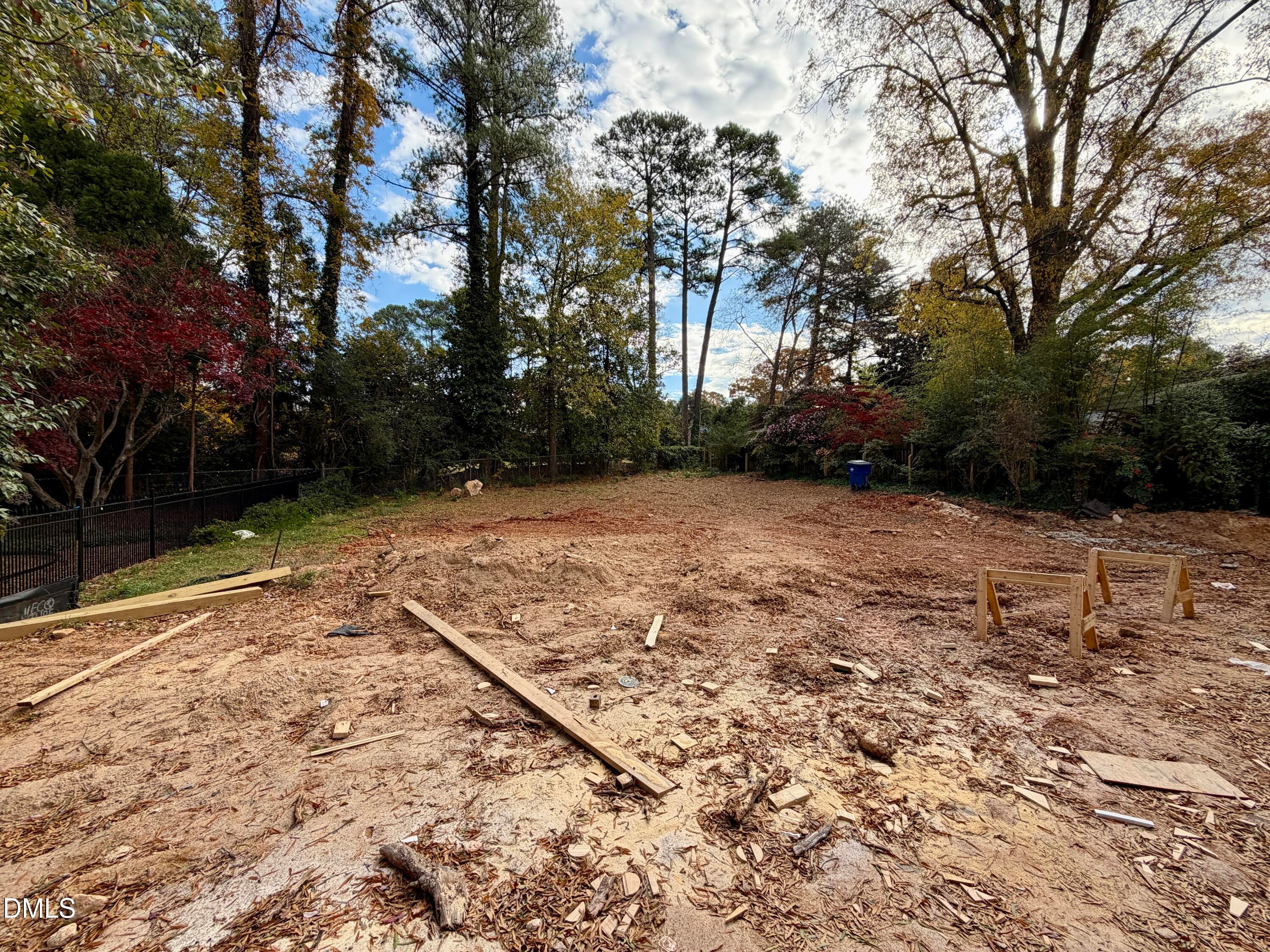 Raleigh, North Carolina, 27608, United States, 4 Bedrooms Bedrooms, ,6 BathroomsBathrooms,Residential,For Sale,1988275