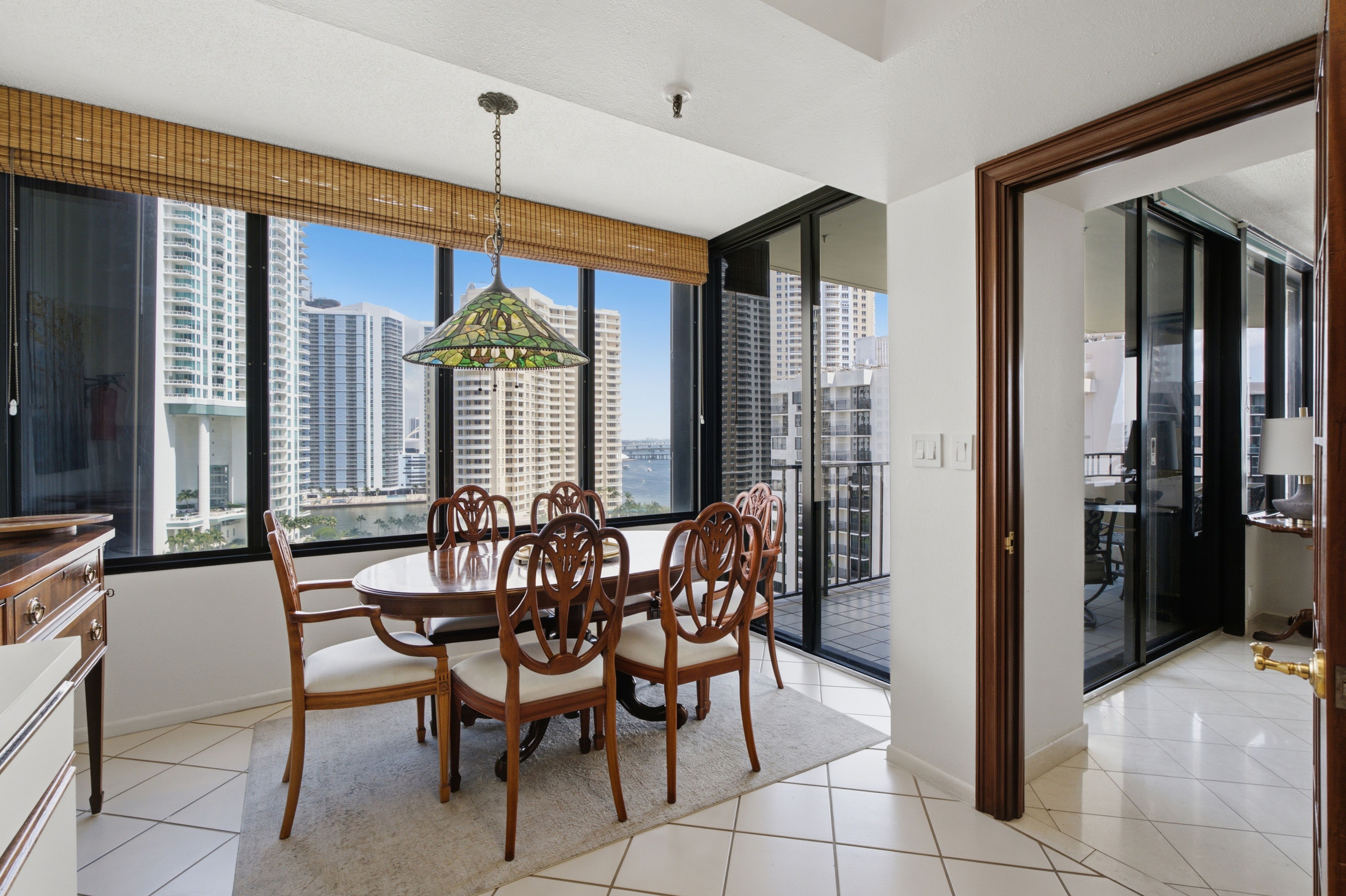  520 Brickell Key Dr, Miami, FL, 33131 - 物件實景