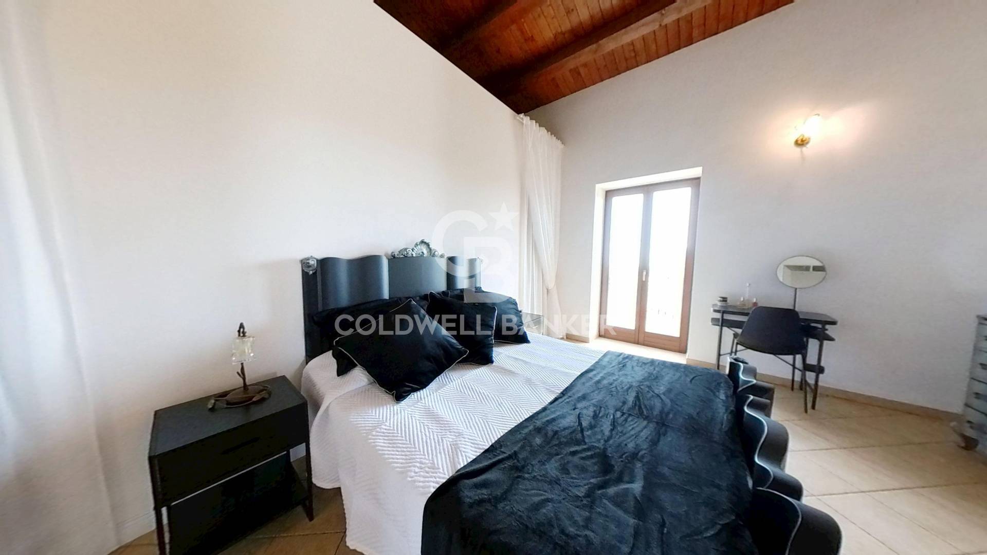 Modica, Ragusa, 97015, IT, 4 Bedrooms Bedrooms, ,6 BathroomsBathrooms,Residential,For Sale,1827626