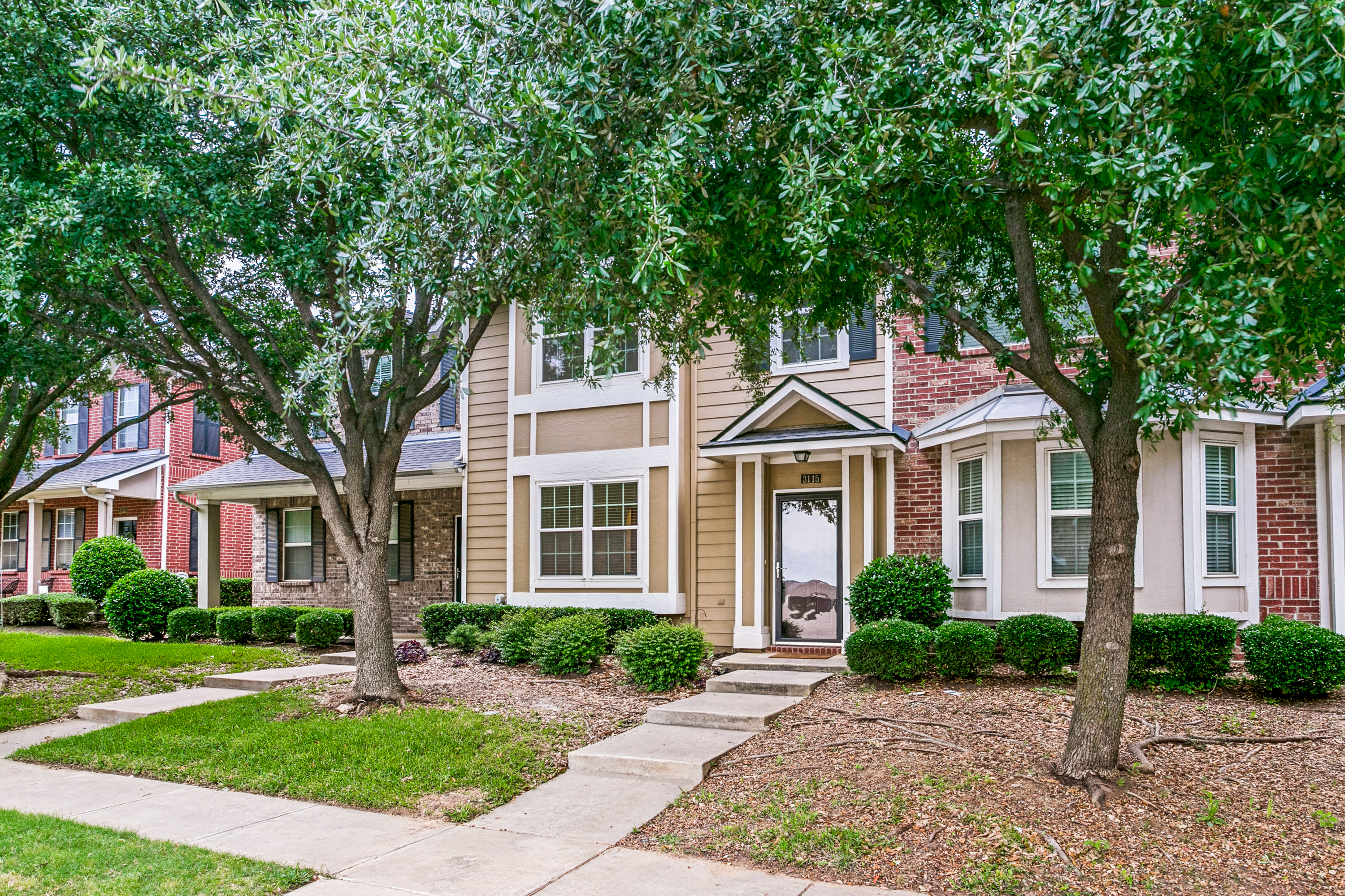  3115 Carlisle Street, Bedford, TX, 76021 - 物件實景
