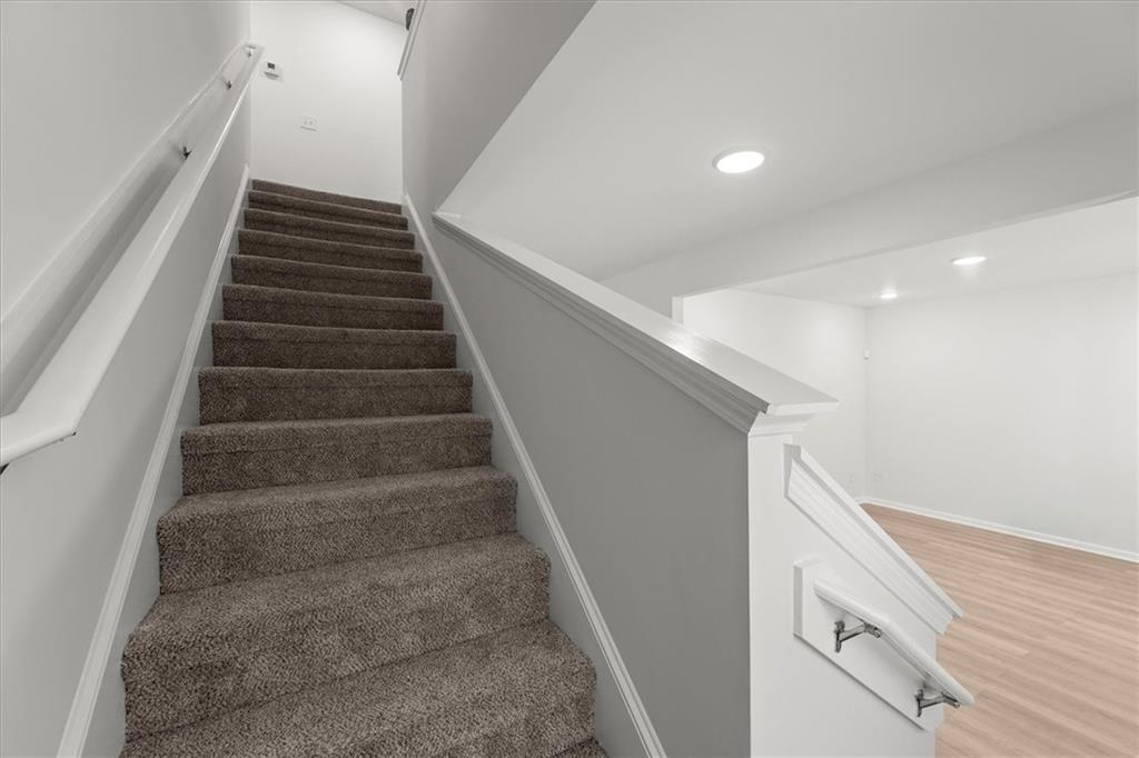 Hampton, Georgia, 30228, United States, 5 Bedrooms Bedrooms, ,4 BathroomsBathrooms,Residential,For Sale,1956814