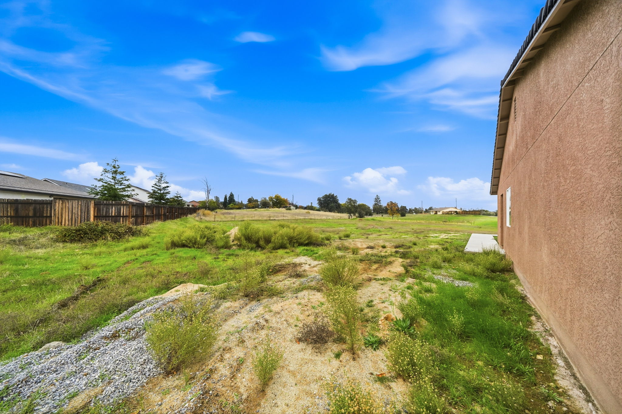 Redding, California, 96003, United States, 5 Bedrooms Bedrooms, ,4 BathroomsBathrooms,Residential,For Sale,2006033
