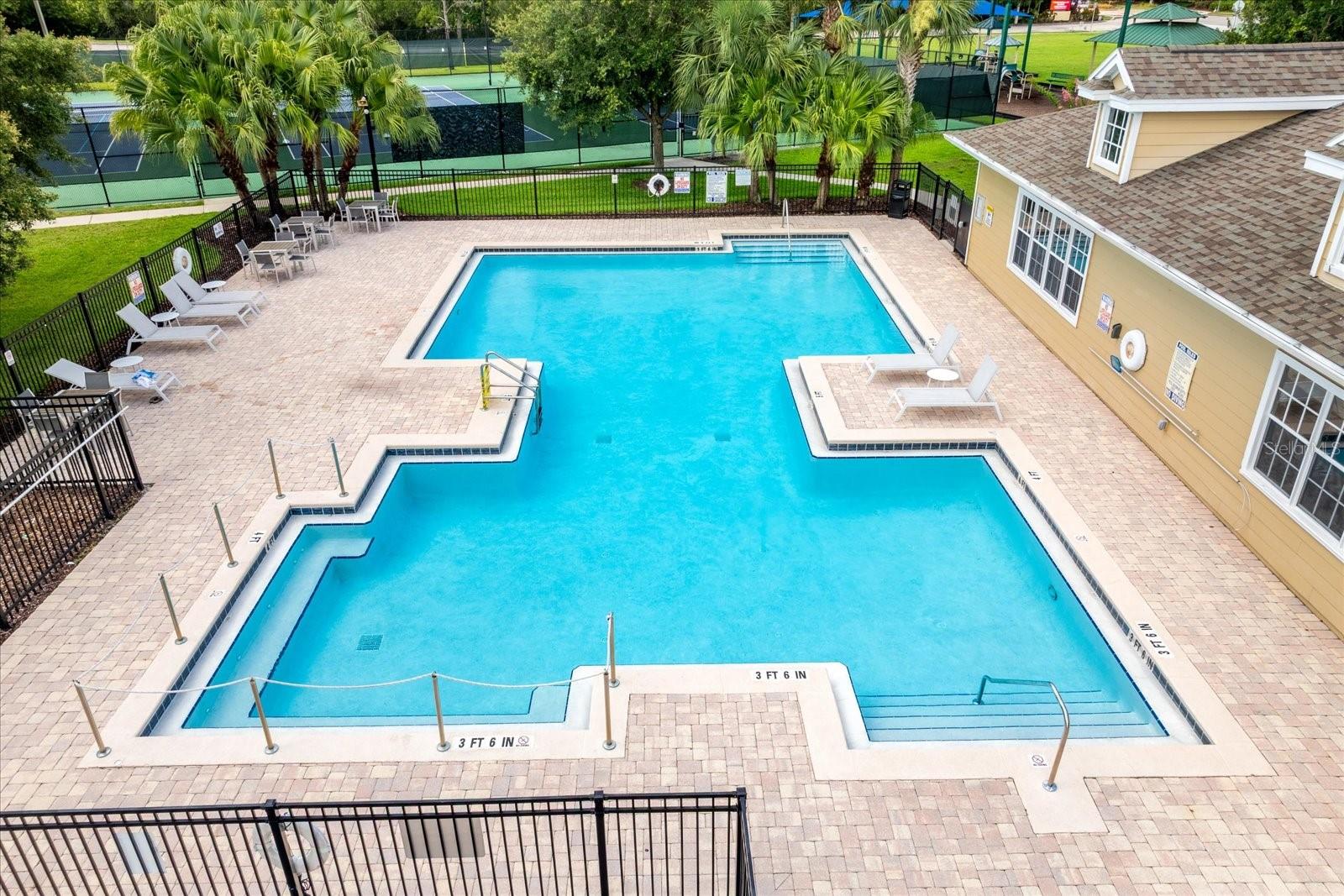 ORLANDO, Florida, 32832, United States, 4 Bedrooms Bedrooms, ,3 BathroomsBathrooms,Residential,For Sale,1915391