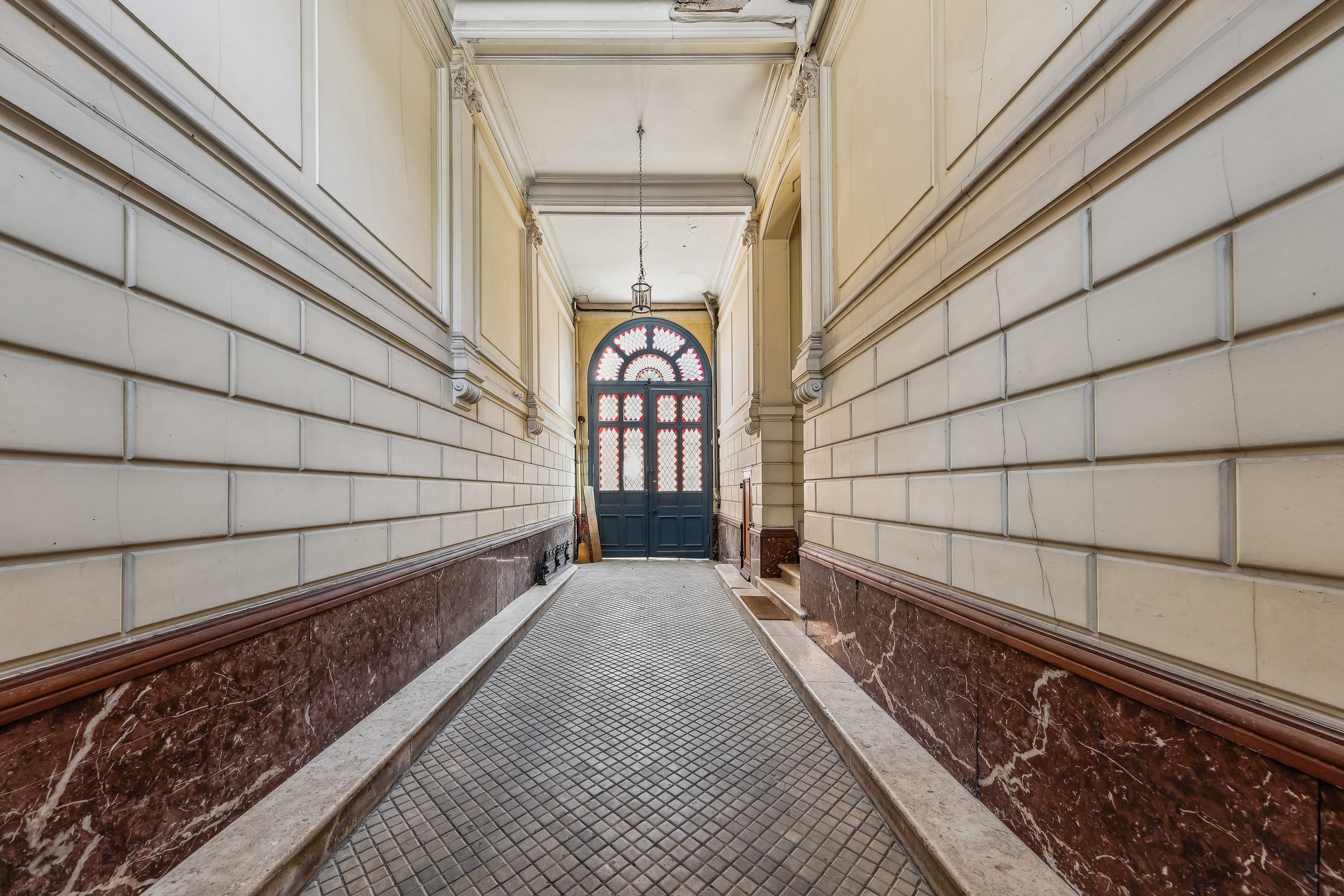  LILLE , Vieux-Lille, exceptional house, built in 1893 , 12 bedrooms. - 物件實景