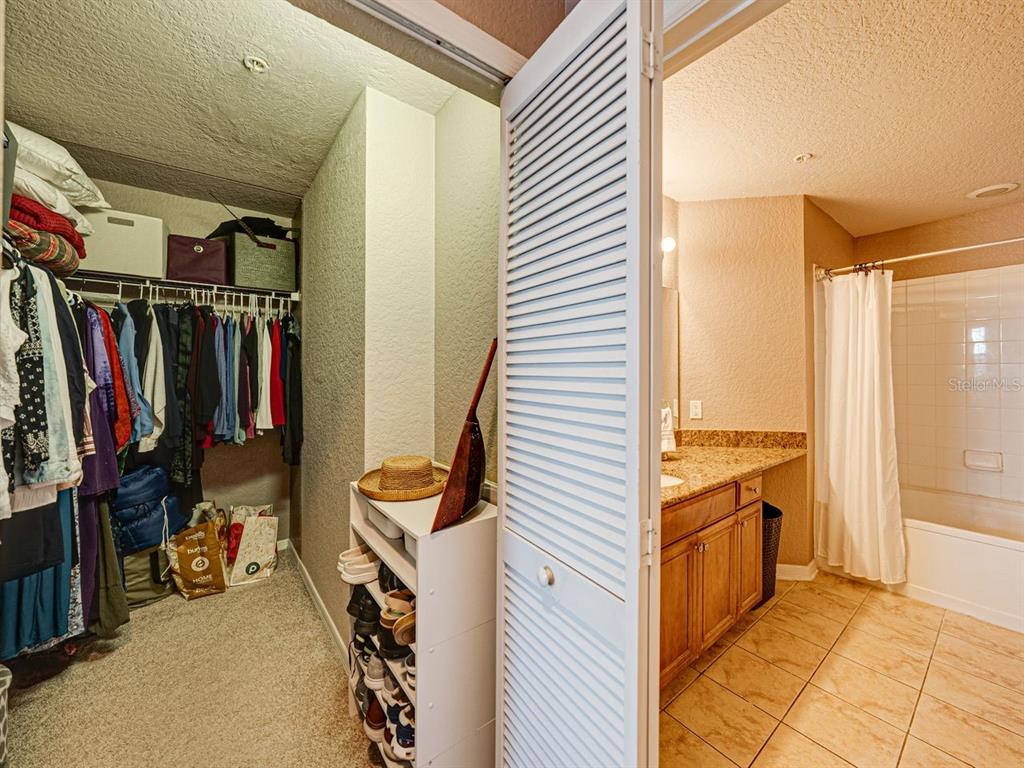 Tampa, Florida, 33602, United States, 2 Bedrooms Bedrooms, ,2 BathroomsBathrooms,Residential,For Sale,1745994