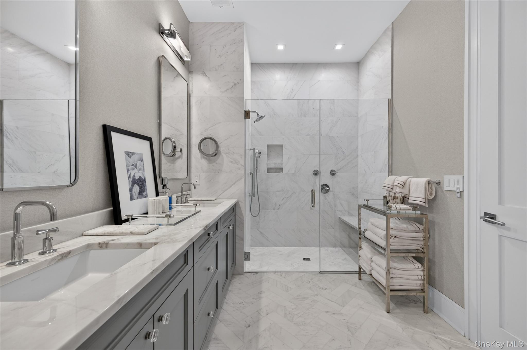  63 Three Ponds Lane W, Woodbury, NY, 11797 - 物件實景