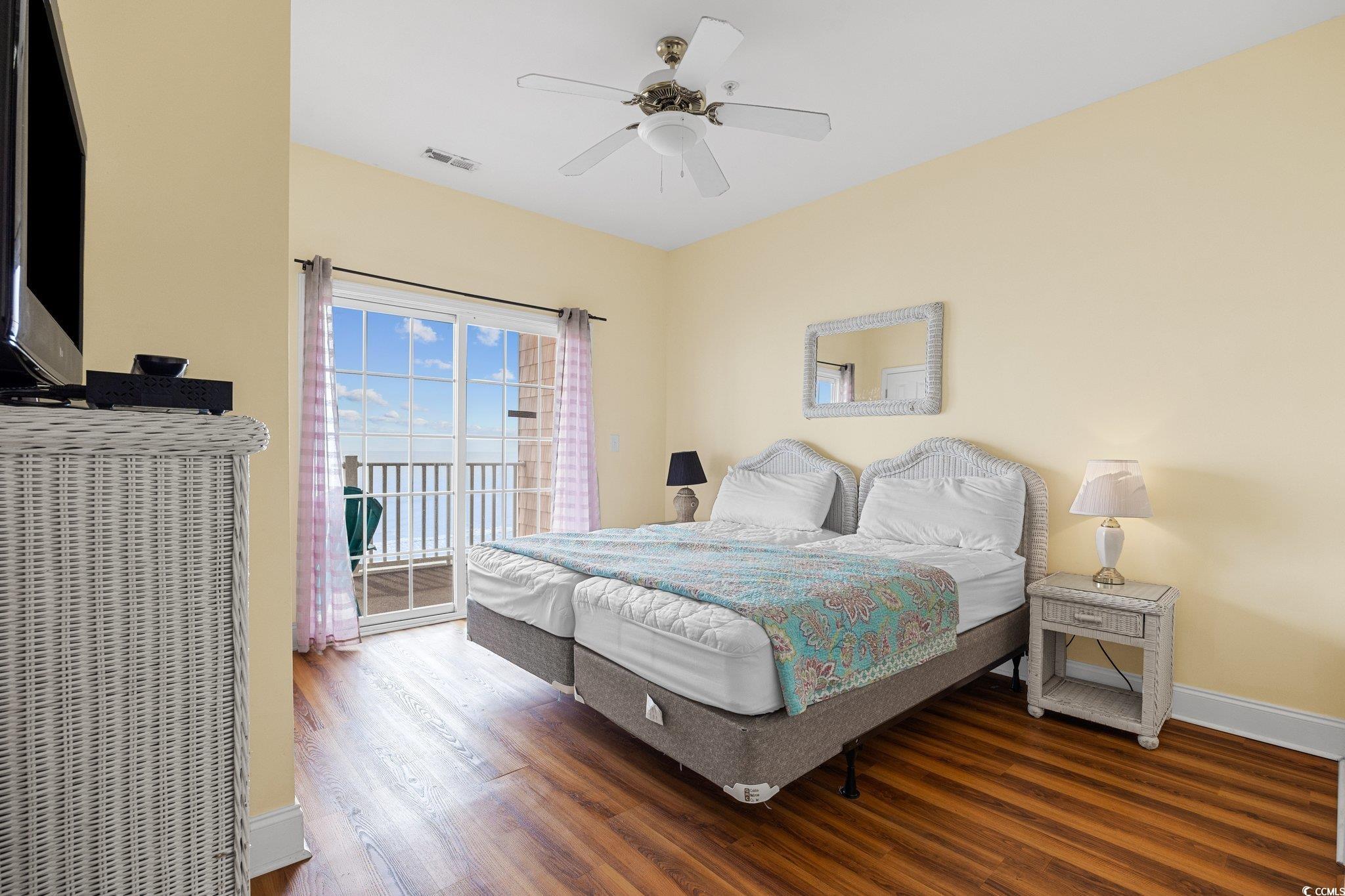 North Myrtle Beach, South Carolina, 29582, United States, 6 Bedrooms Bedrooms, ,5 BathroomsBathrooms,Residential,For Sale,1981254