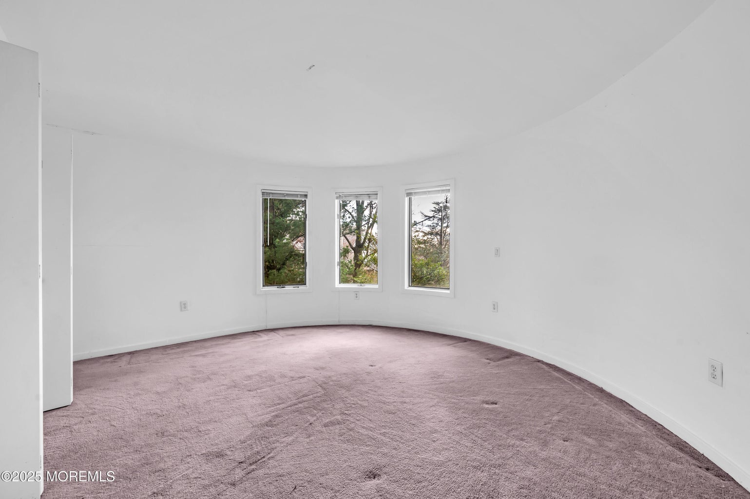 Allentown, New Jersey, 08720, United States, 4 Bedrooms Bedrooms, ,3 BathroomsBathrooms,Residential,For Sale,1845421